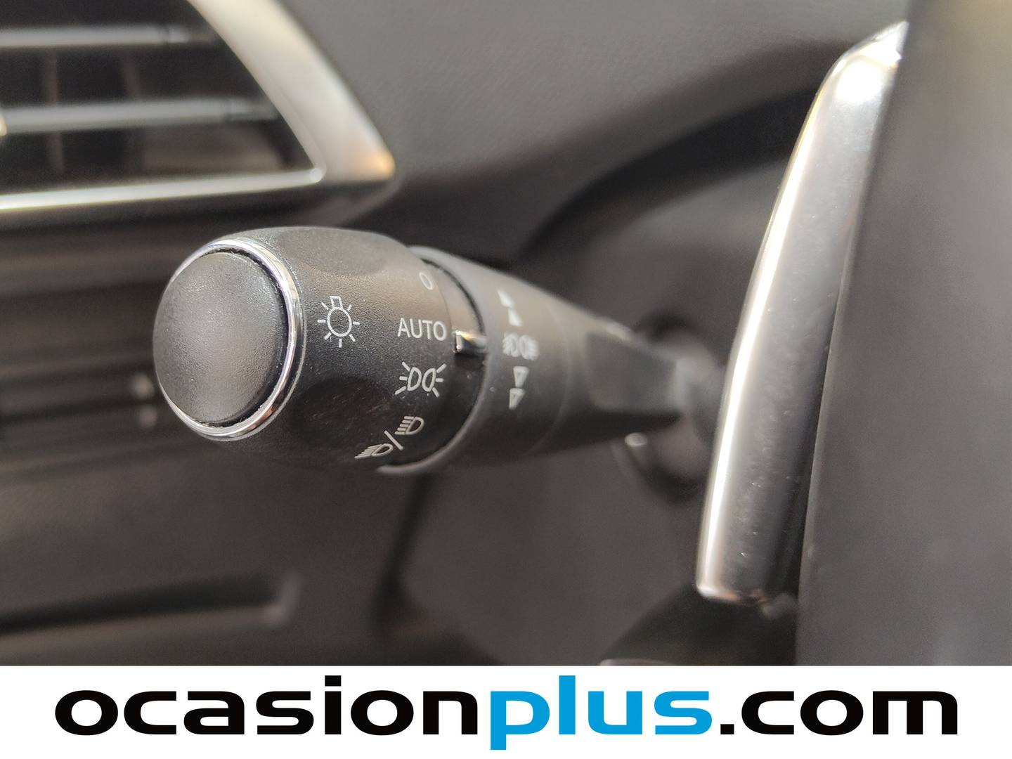 Peugeot 3008 Peugeot 3008 PureTech 130 Allure EAT8 (130 CV) de segunda mano