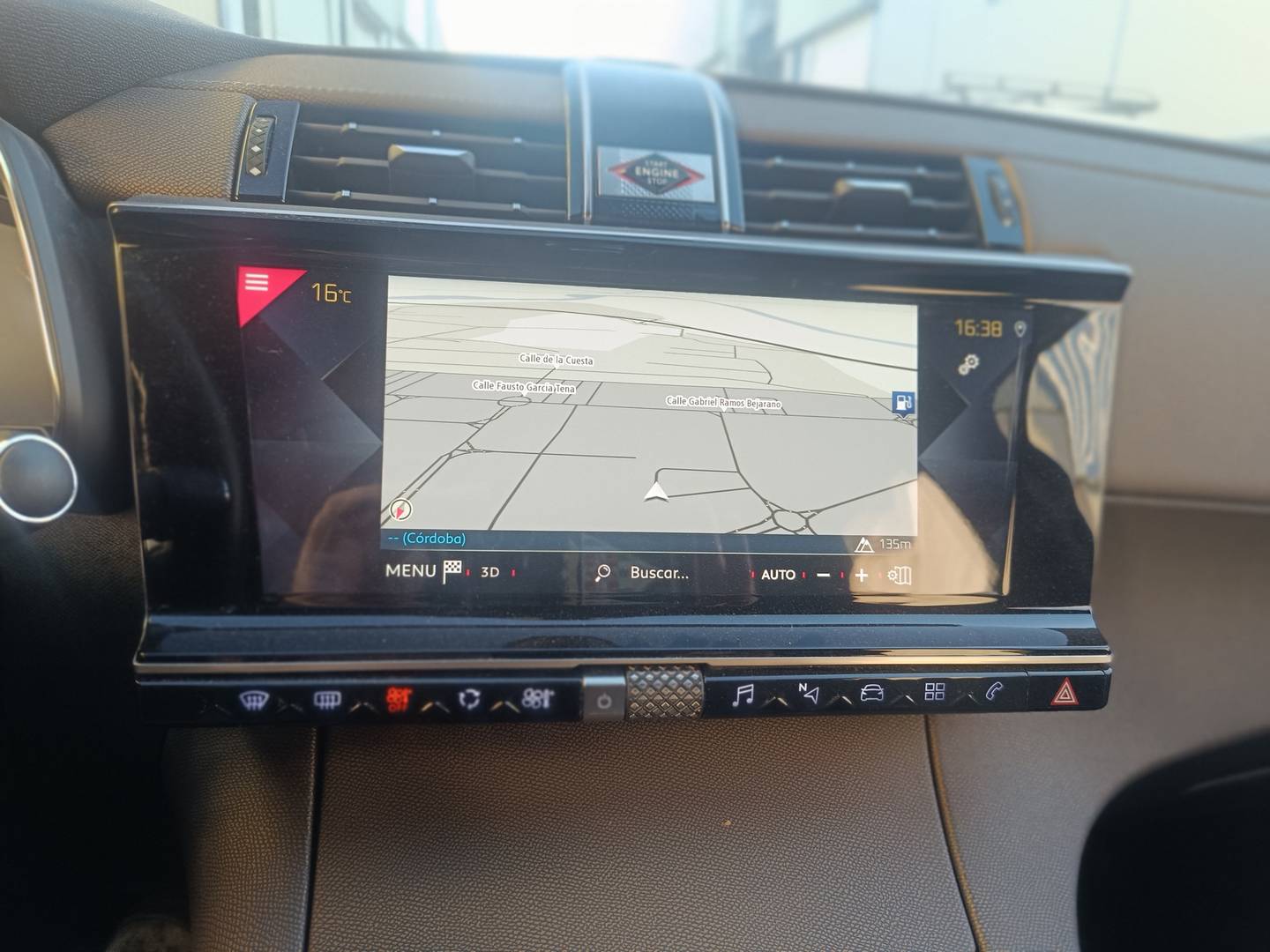 Foto DS DS 7 Crossback DS DS7 Crossback PureTech 130 Bastille+ AT (131 CV)