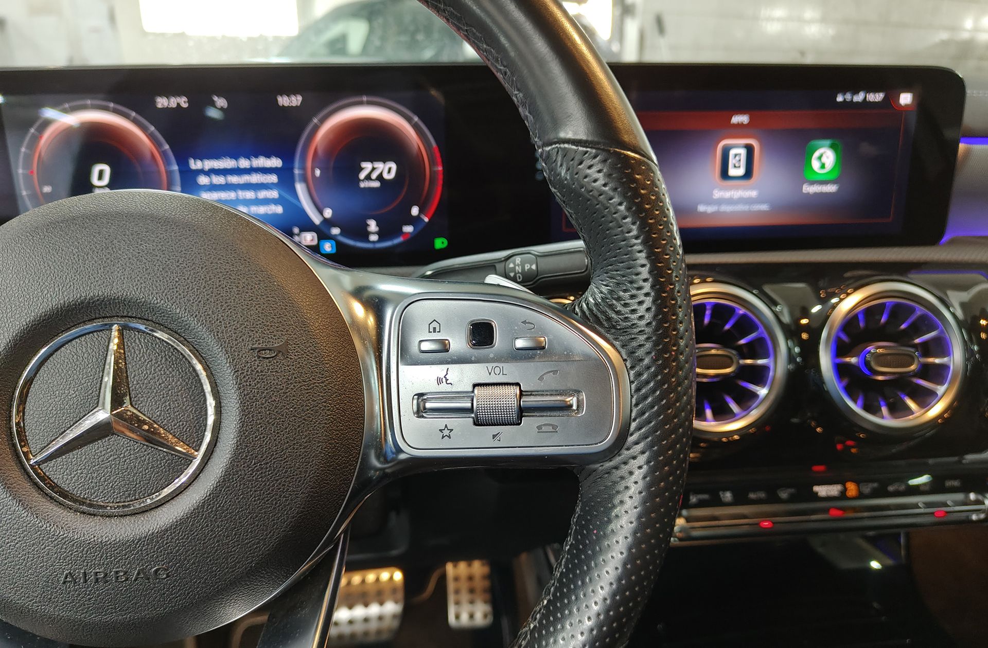 Mercedes-Benz Clase A 180 d Pack AMG - foto 32