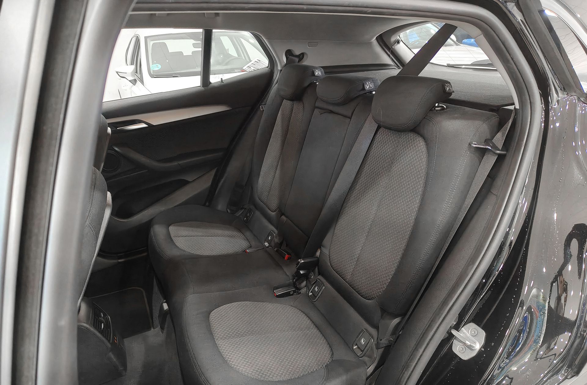 BMW X2 sDrive18d - foto 11
