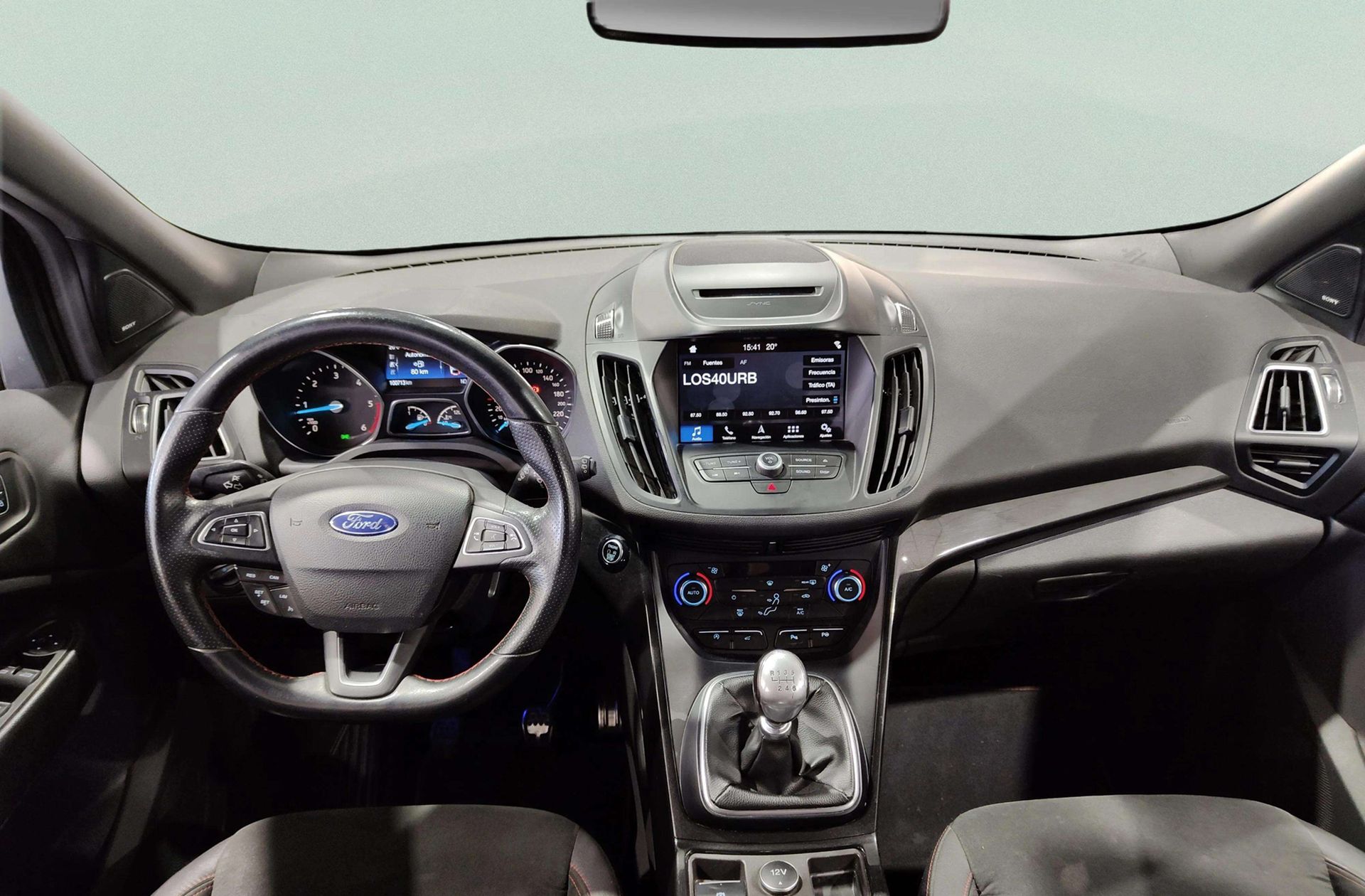 Ford Kuga 2.0 TDCi ST-LIne Limited Edition 4x2 - foto 7