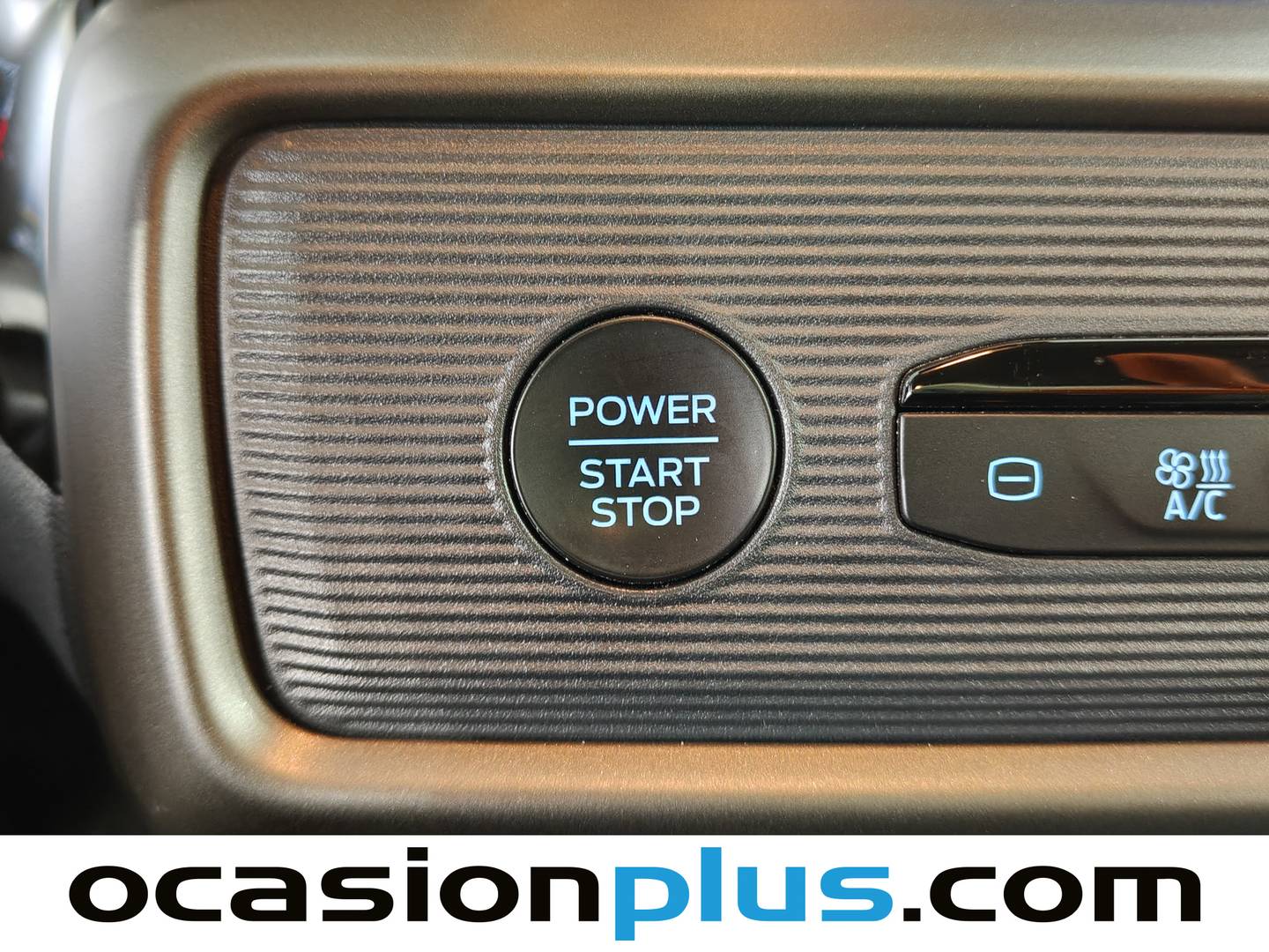 Acabados Ford Tourneo Courier Ford Tourneo Courier 1.0 EcoBoost Titanium (125 CV)