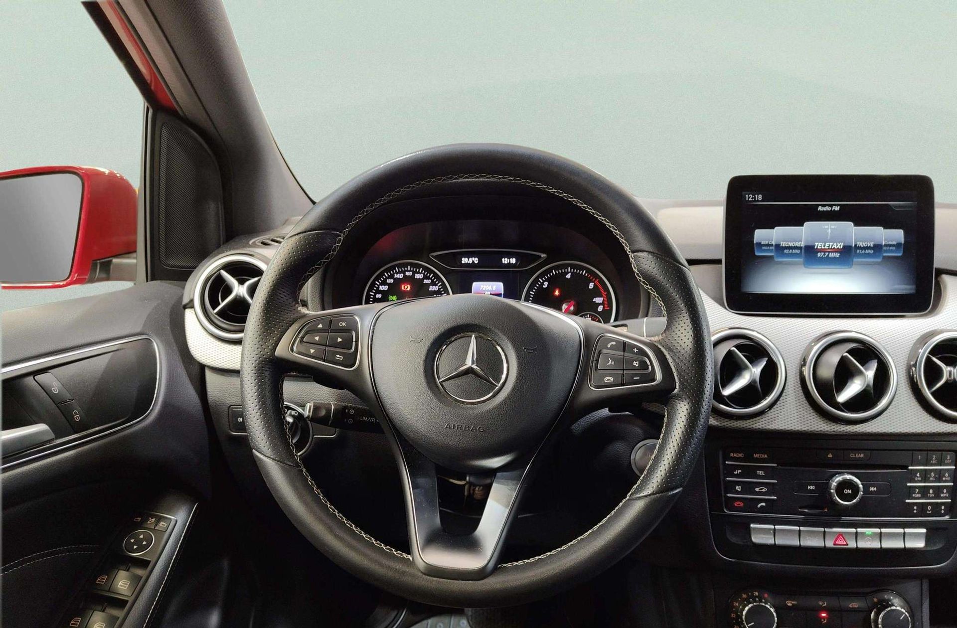 Mercedes-Benz Clase B B 180 d - foto 27