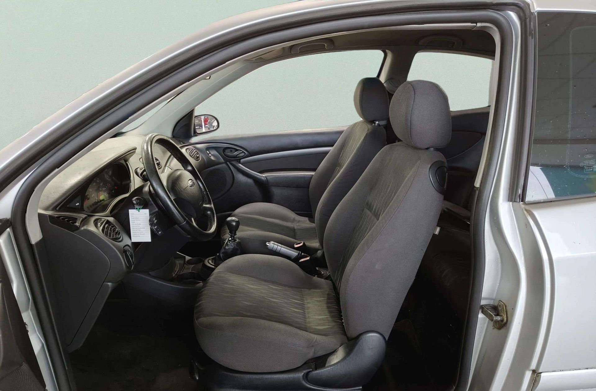 Ford Focus 1.8 TDCi Trend - foto 8