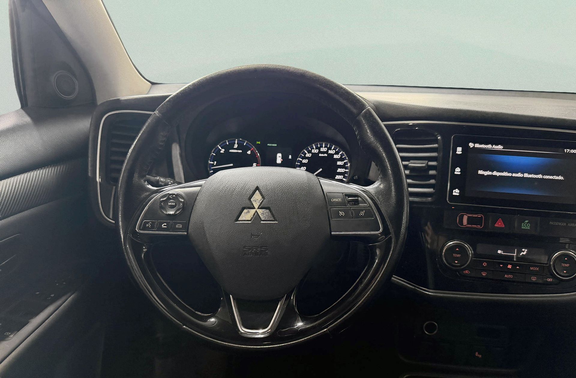 Mitsubishi Outlander 220 DI-D Motion 2WD - foto 18