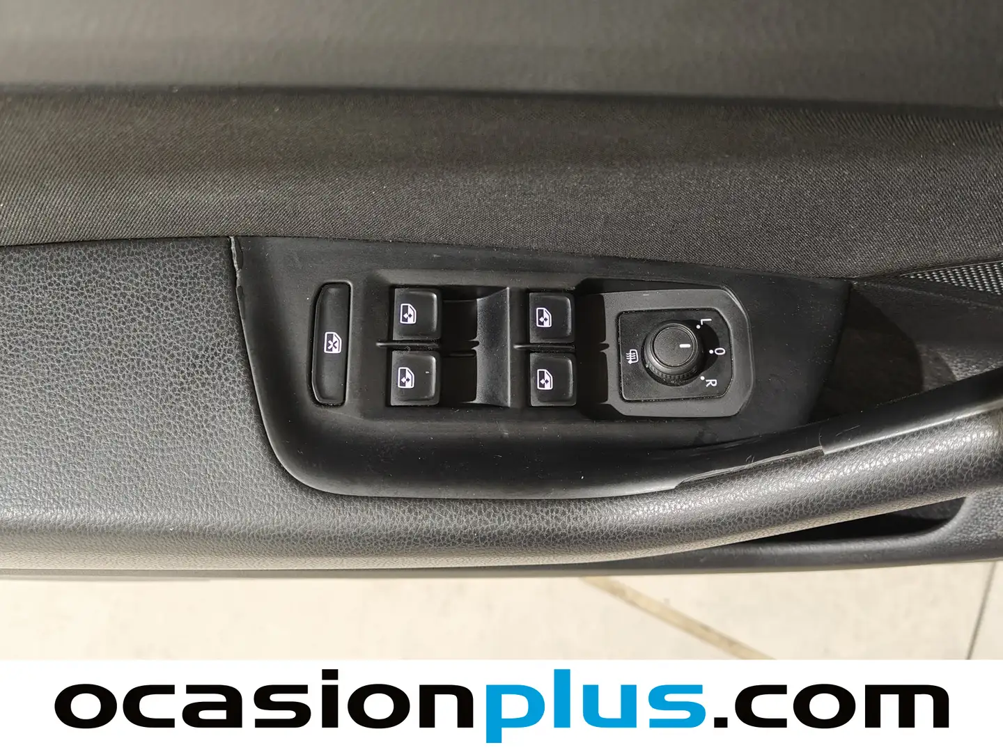 Foto Volkswagen Passat Volkswagen Passat Variant R-Line Exclusive 2.0 TDI BMT (150 CV)