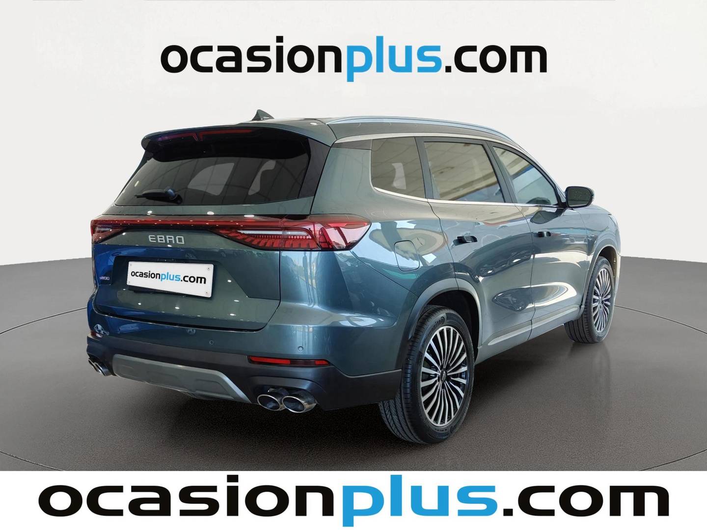 Foto trasera EBRO S800 EBRO S800 1.6 TGDI Premium DCT (147 CV) 7 Plazas derecha