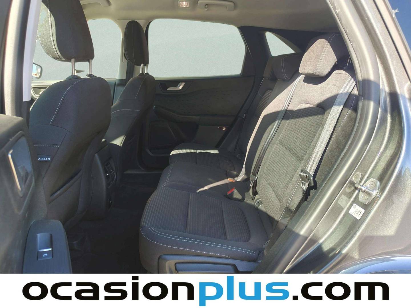 Foto asientos traseros Ford Kuga Ford Kuga 2.0 EcoBlue MHEV Titanium (150 CV)