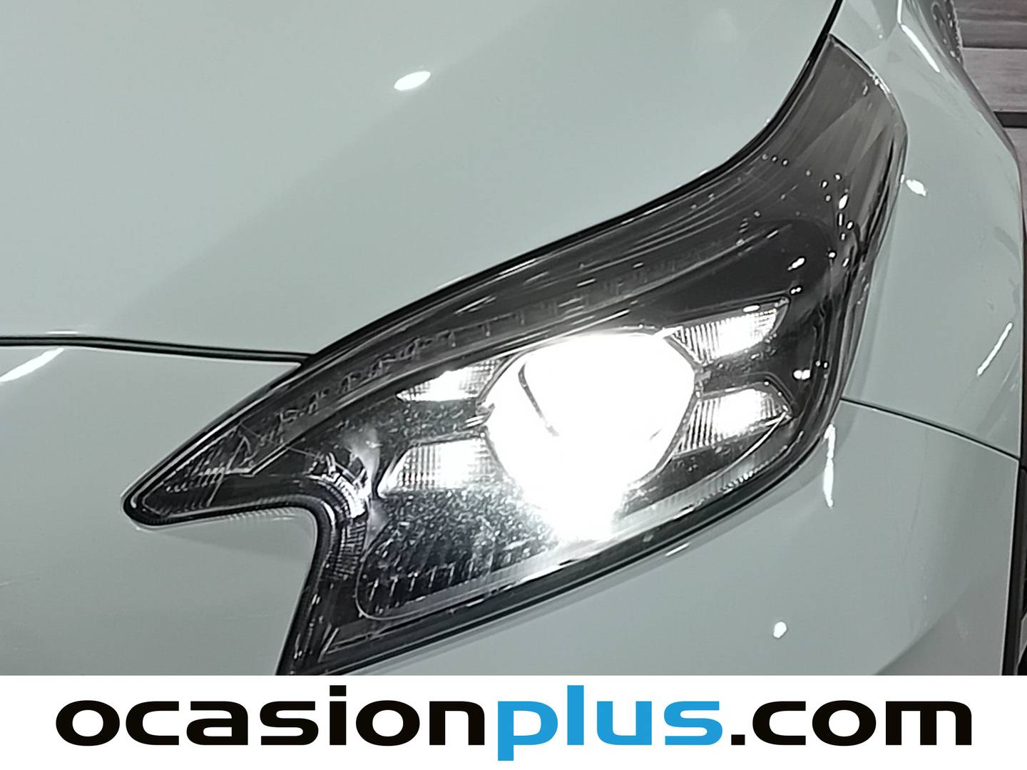 Foto KIA XCeed Kia XCeed 1.5 MHEV iMT Tech (160 CV)