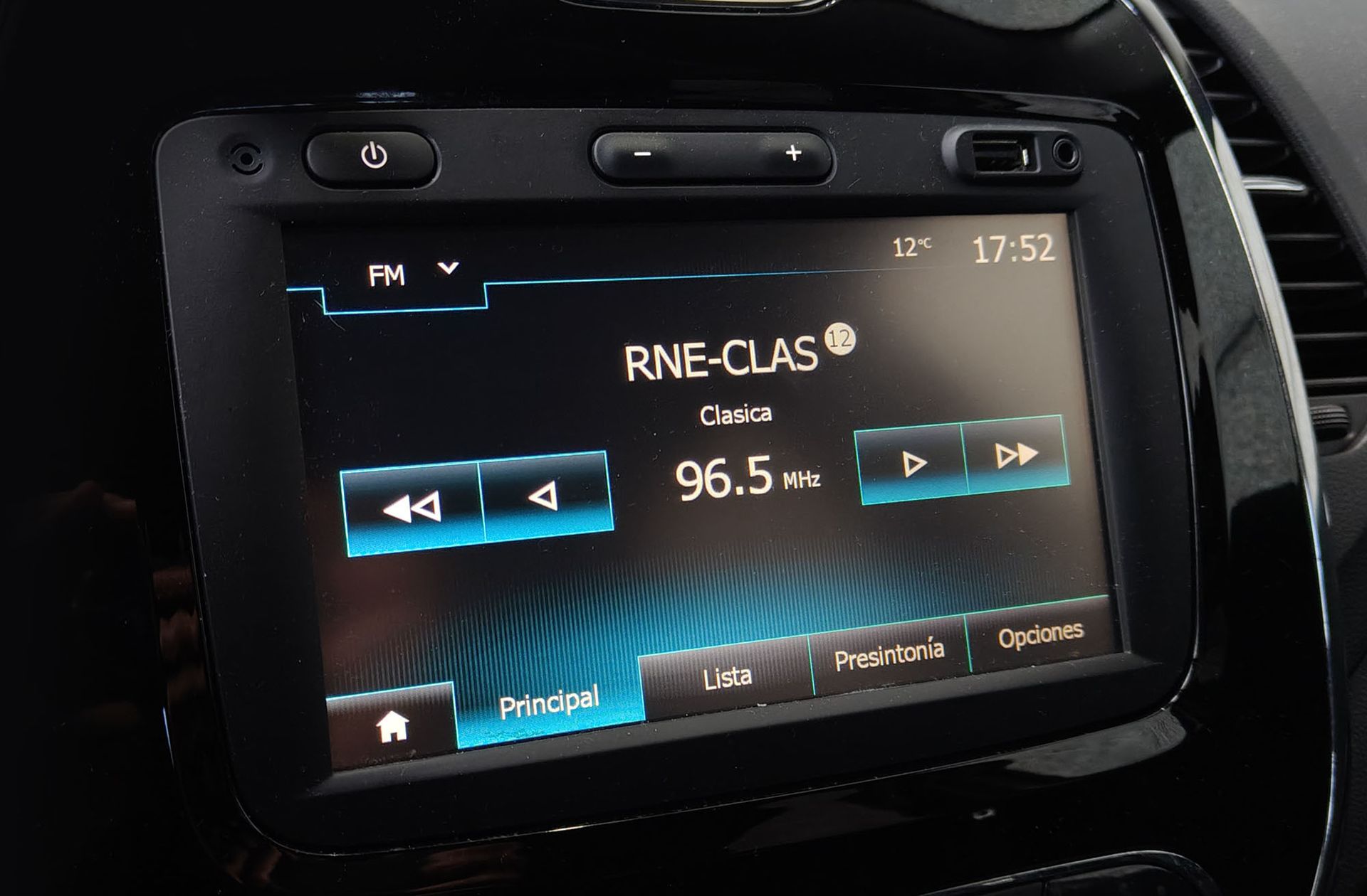 Renault Captur Zen Energy TCe EDC - foto 30