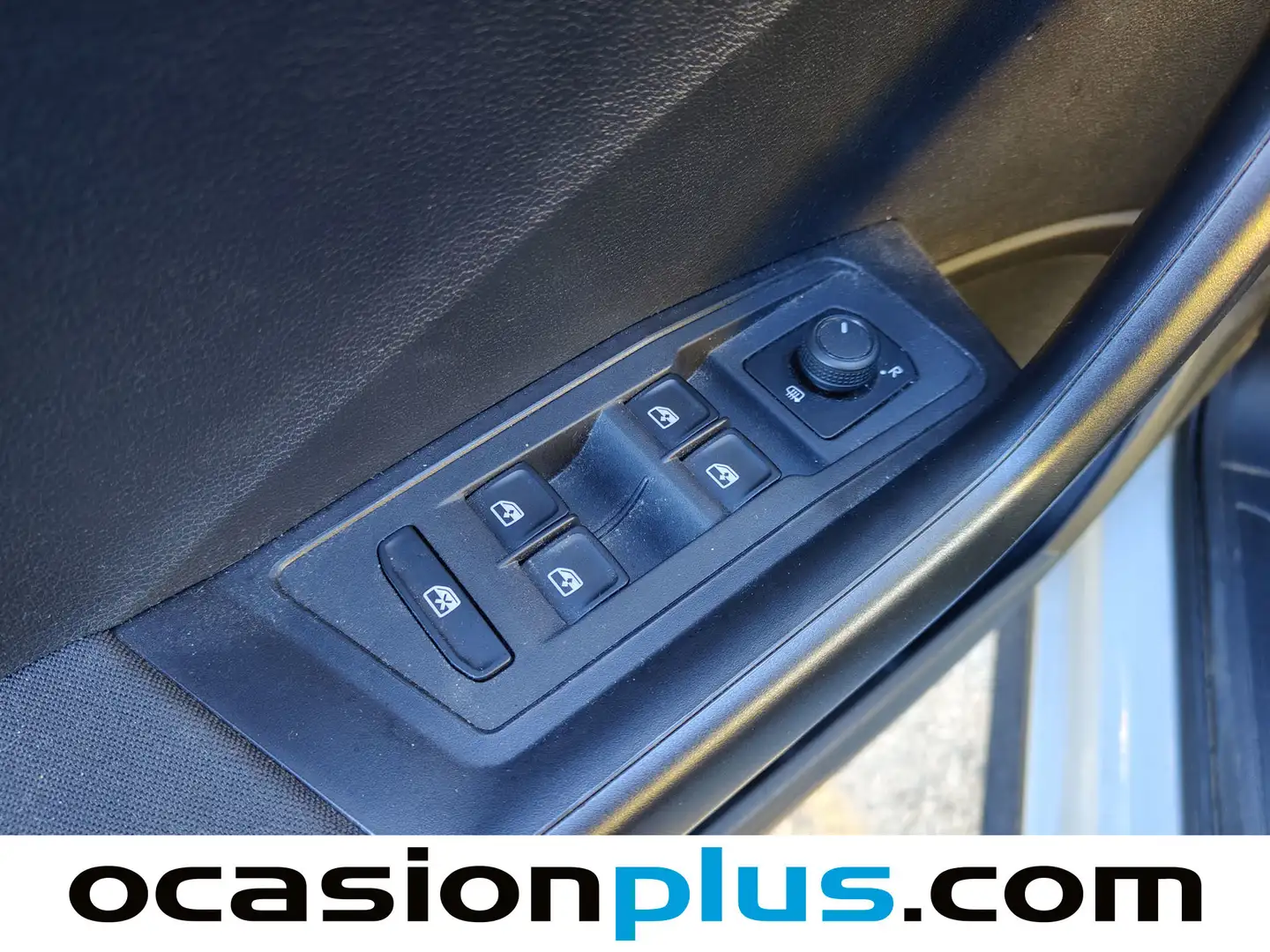 Foto Volkswagen T-Roc Volkswagen T-Roc Edition 1.6 TDI  (115 CV)