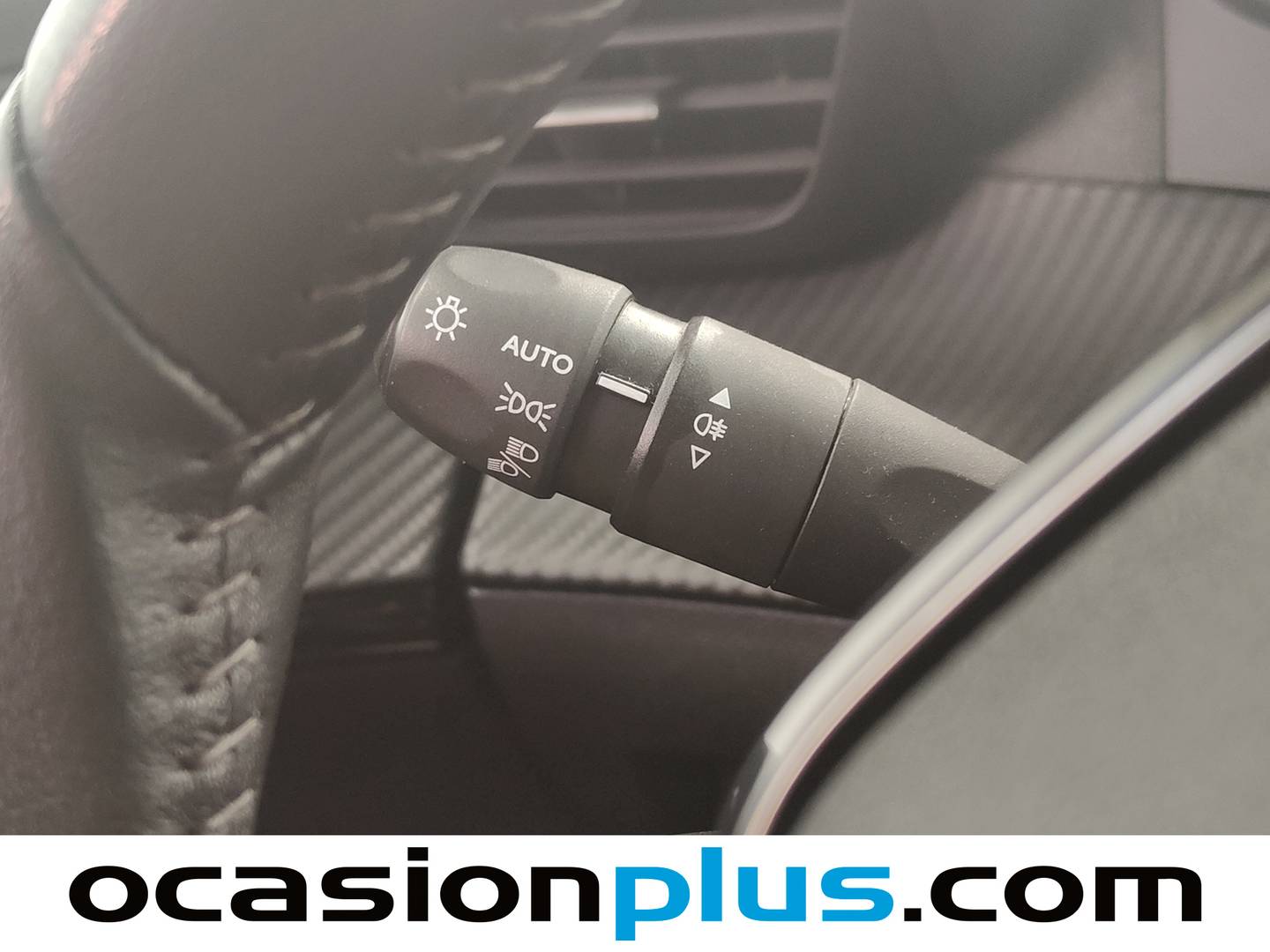 Acabados Peugeot 2008 Peugeot 2008 PureTech 100 S&S Allure (100 CV)
