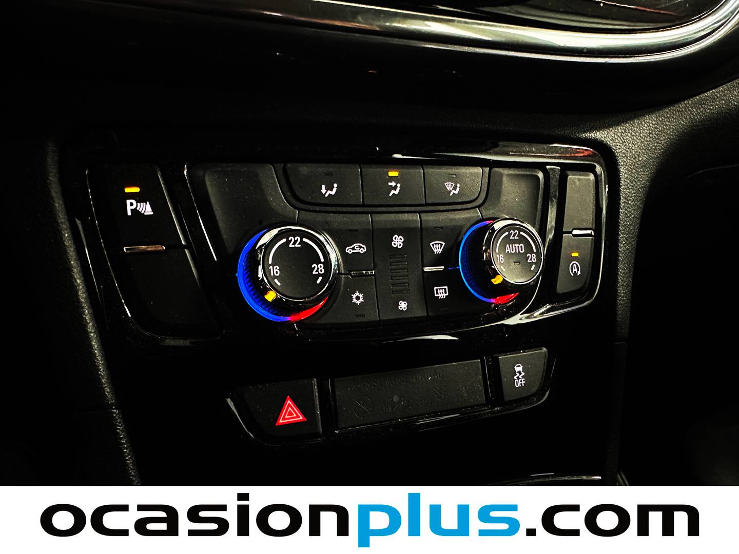 Foto Opel Mokka X Opel Mokka X 1.4 T S&S Selective 4x2 (140 CV)