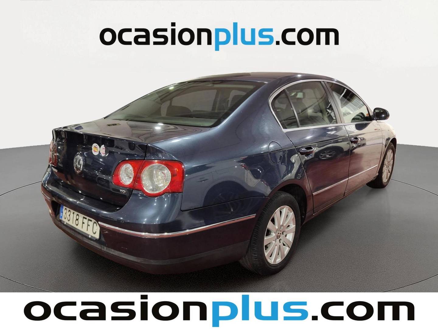 Foto trasera Volkswagen Passat Volkswagen Passat Advance 1.9 TDI (105 CV) derecha