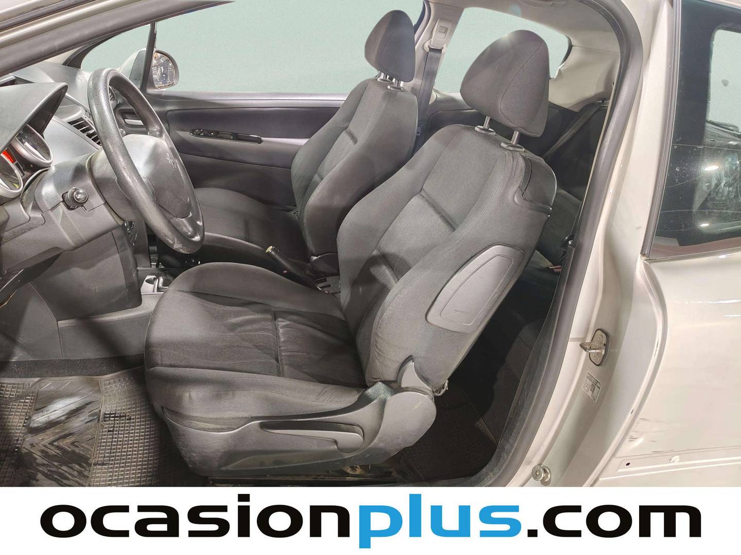Foto asientos delanteros Peugeot 207 Peugeot 207 1.4 Urban (75 CV)