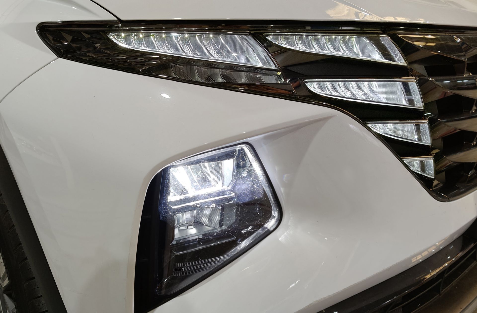 Hyundai Tucson 1.6 CRDi Maxx - foto 15