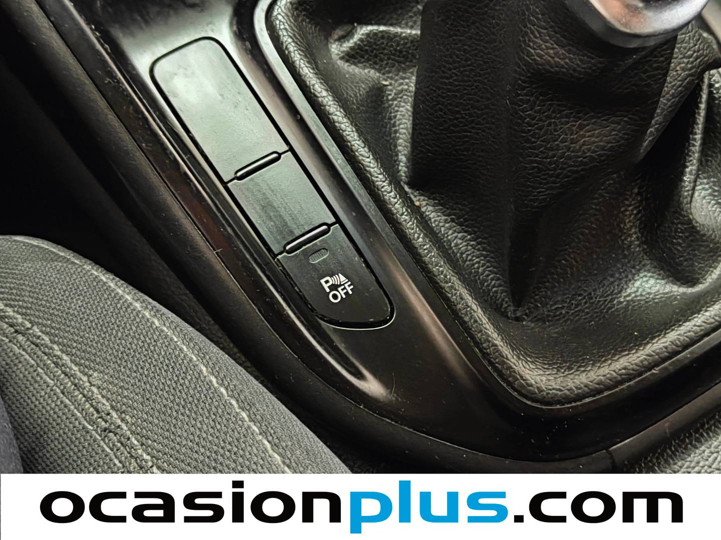 Equipamiento del KIA Carens KIA Carens 1.7 CRDi VGT Concept Eco-Dynamics (115 CV) 7 Plazas