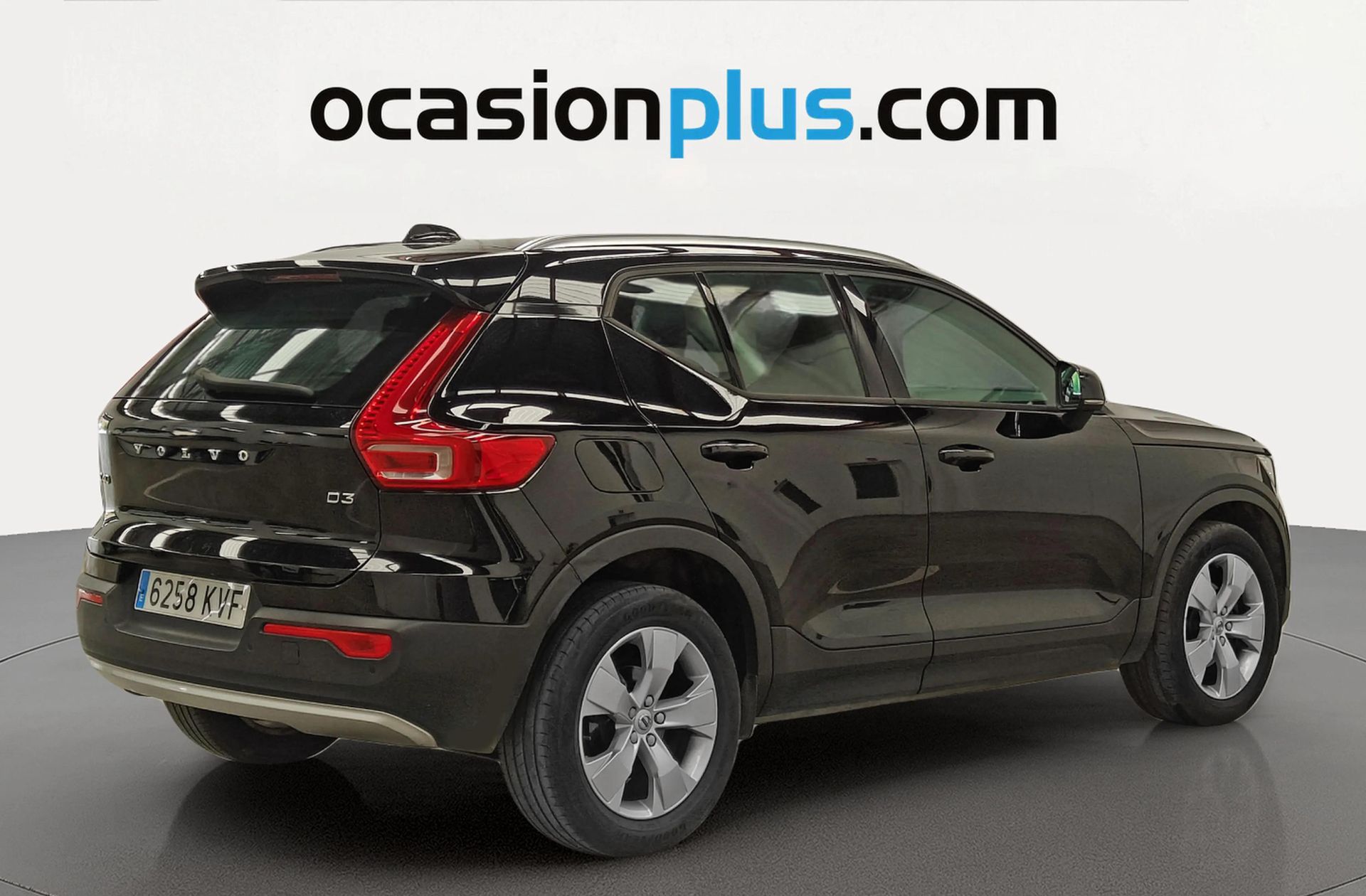 Volvo XC40 D3 Momentum - foto 4