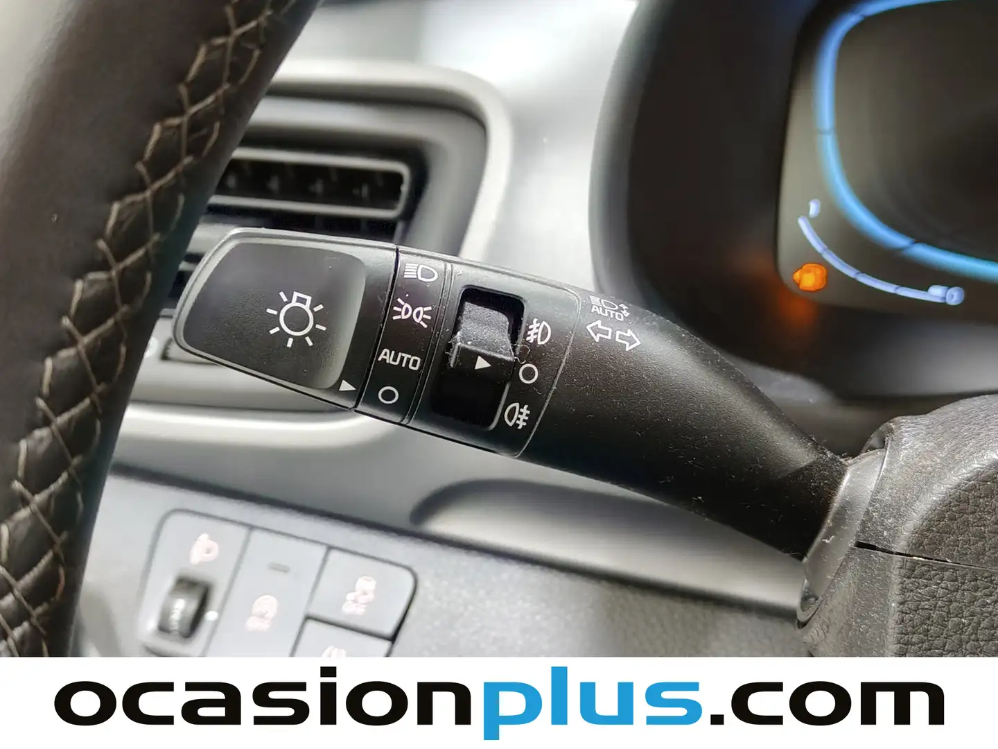 Foto KIA Stonic Kia Stonic 1.2 DPi Concept (79 CV)