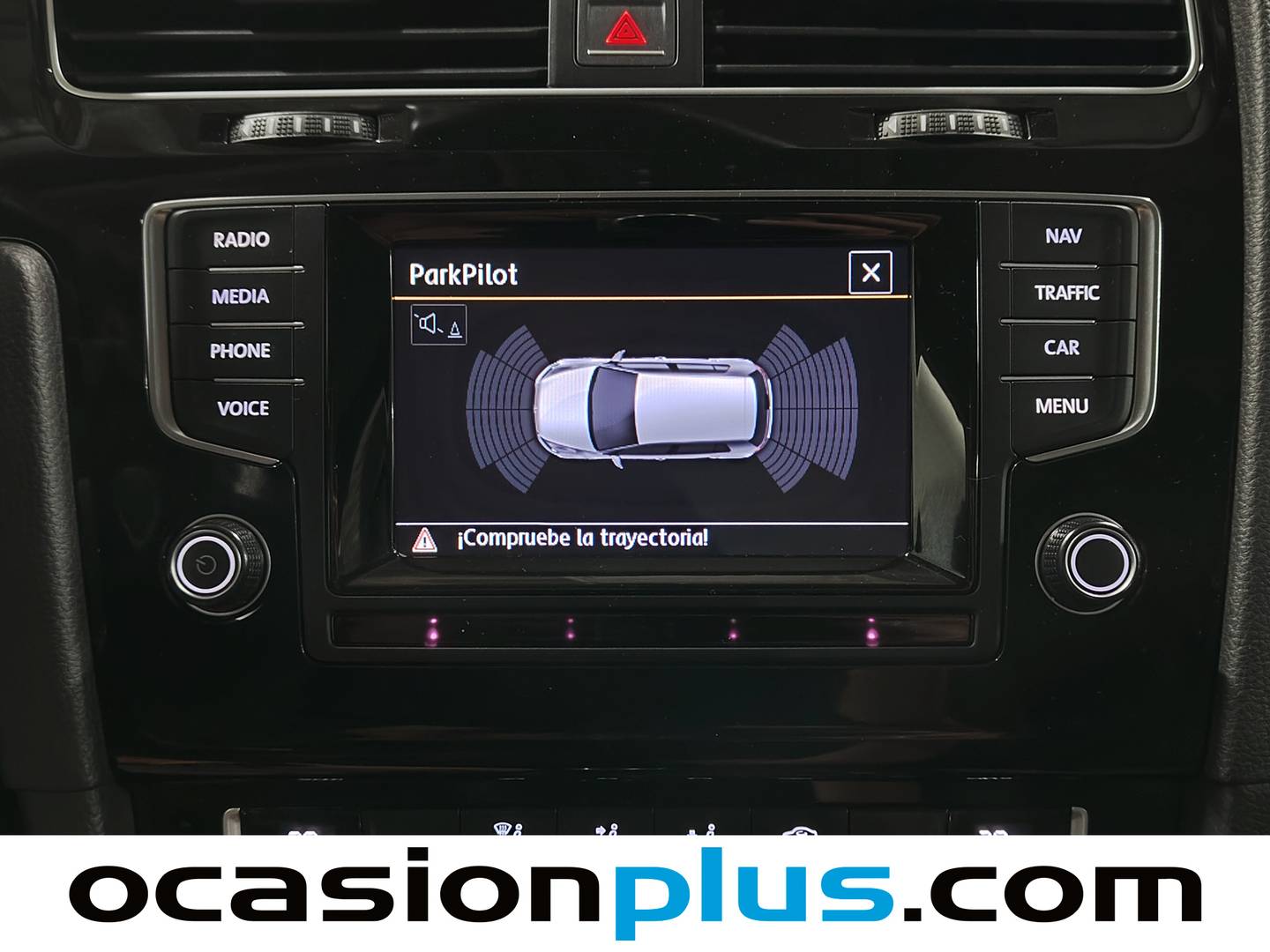 Equipamiento del Volkswagen Golf Volkswagen Golf Sport 2.0 TDI BMT (150 CV)