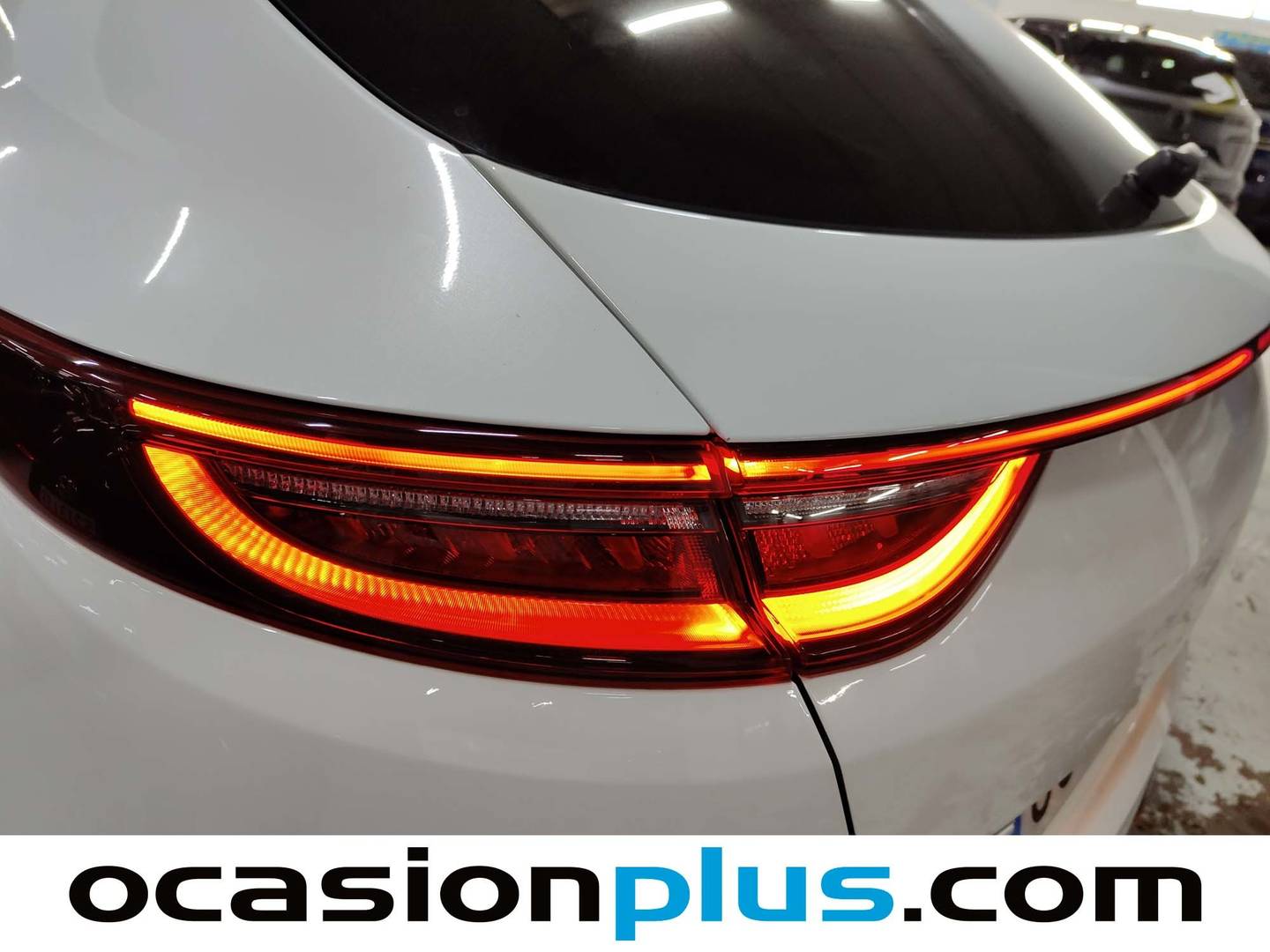 KIA ProCeed KIA ProCeed 1.6 T-GDI GT DCT (204 CV) gasolina