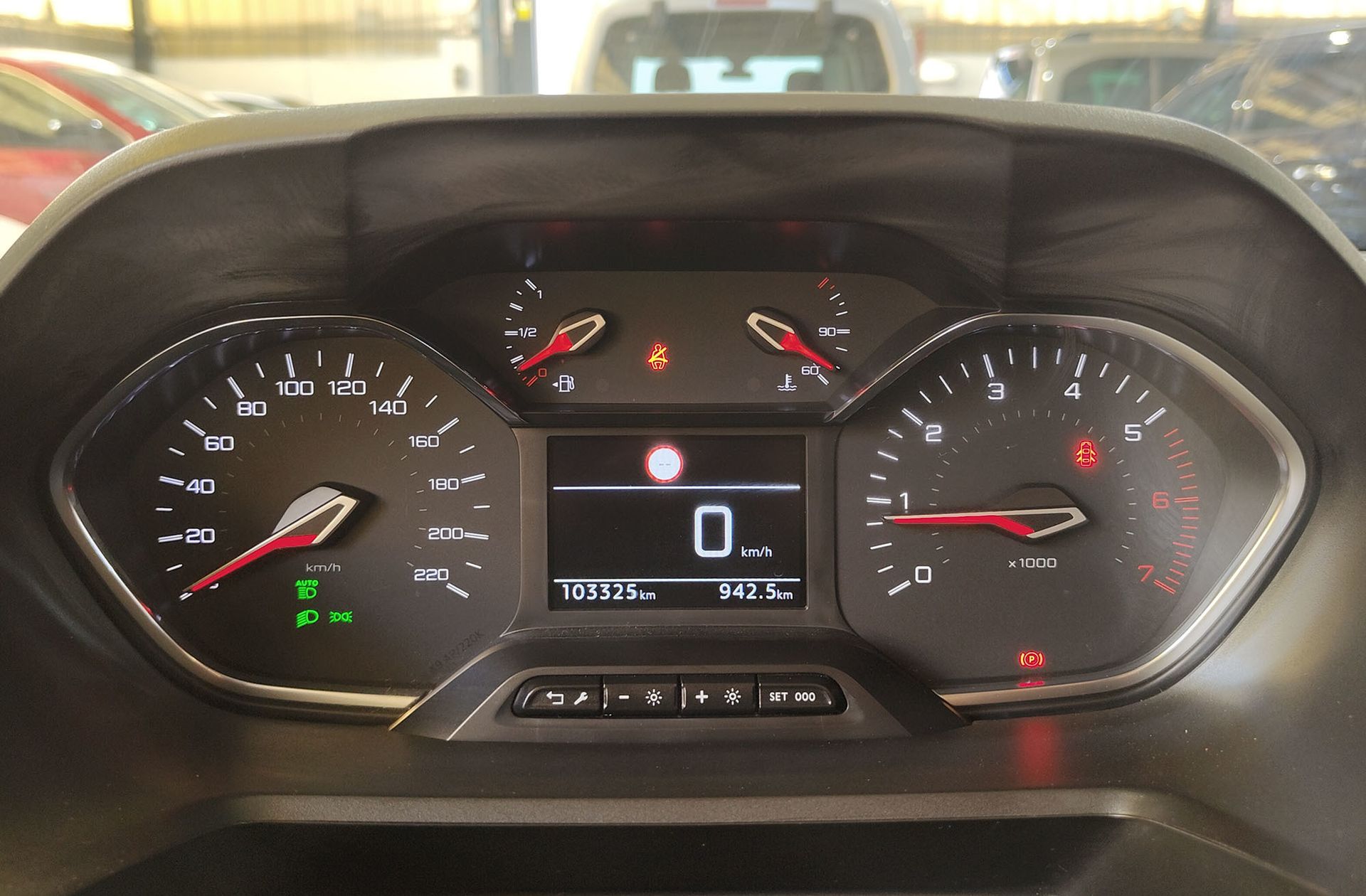 Peugeot Rifter BlueHDi 130 Allure Standard - foto 21