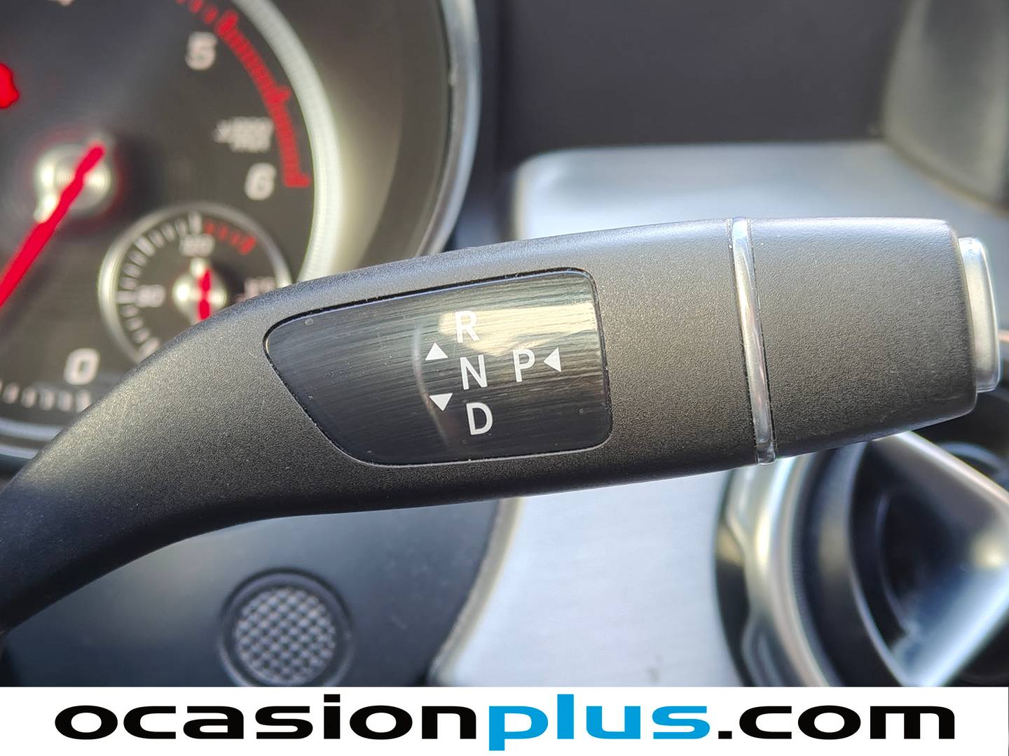 Mercedes GLA Mercedes-Benz GLA 200 d (136 CV) Pack AMG de segunda mano