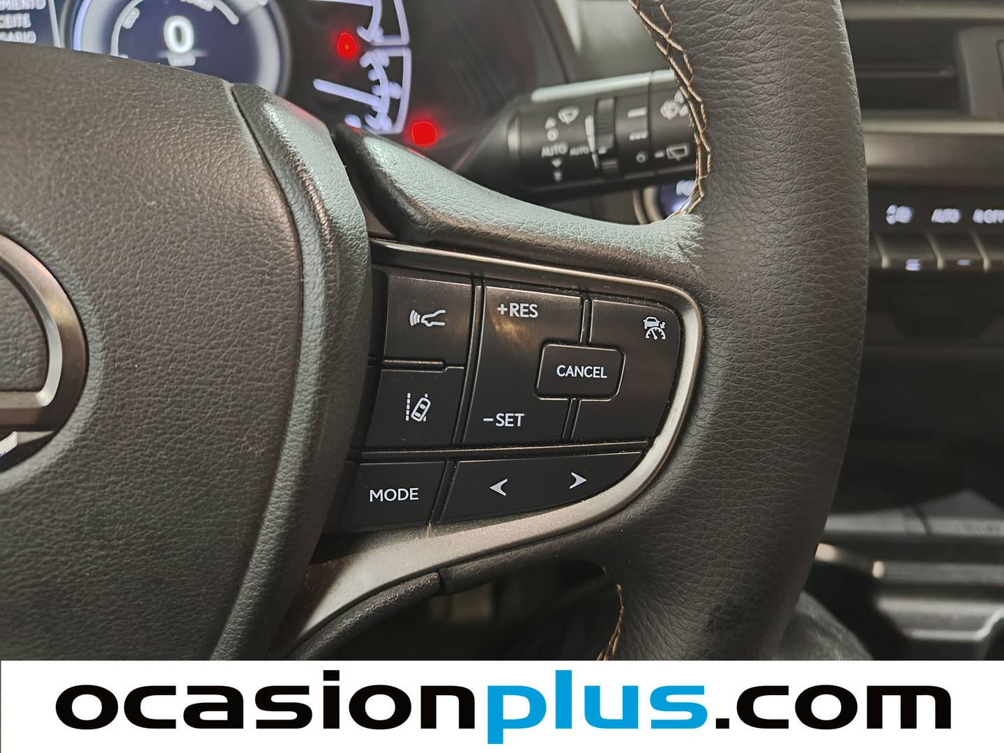 Foto Lexus UX Lexus UX 250h Executive Navigation (184 CV)