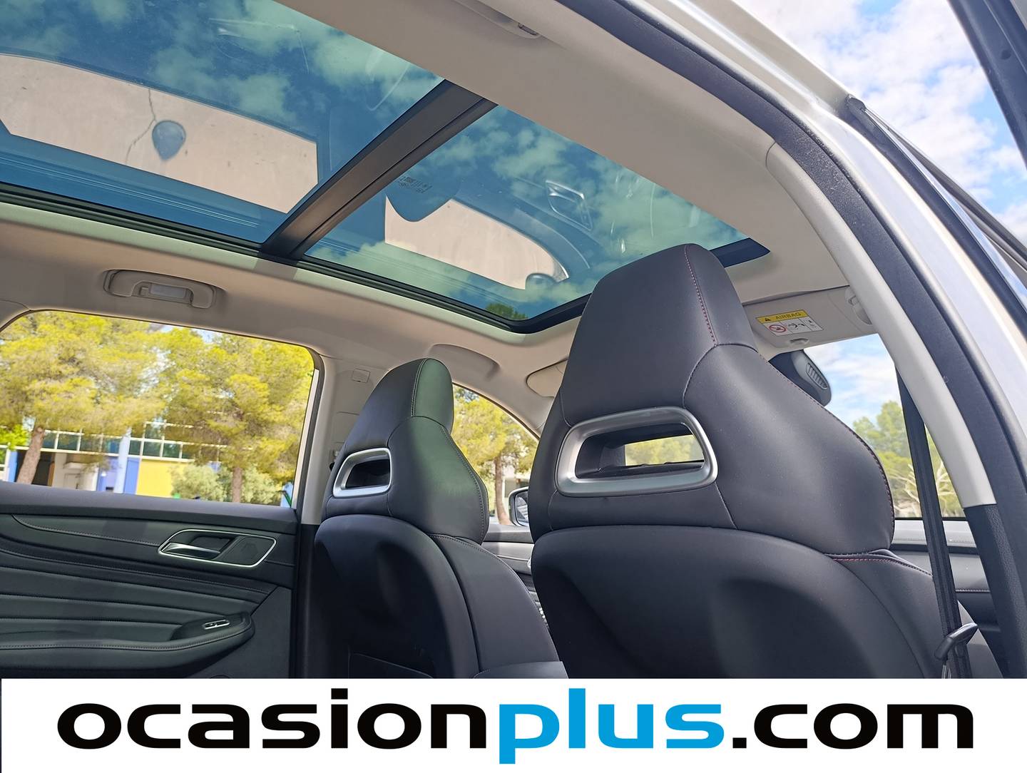 Extras y acabados del MG HS MG HS 1.5 Turbo GDI Luxury (162 CV)