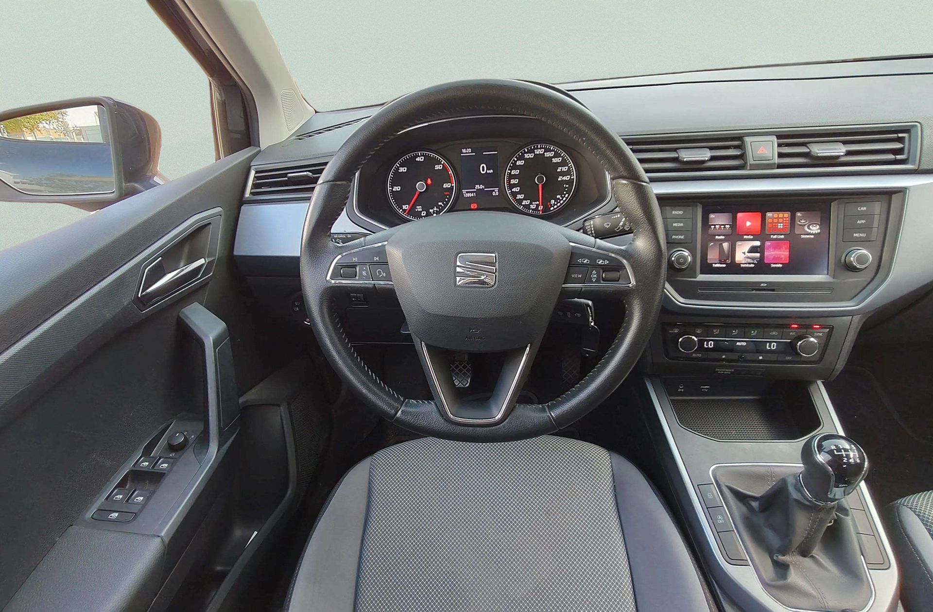 SEAT Arona 1.6 TDI Style - foto 19