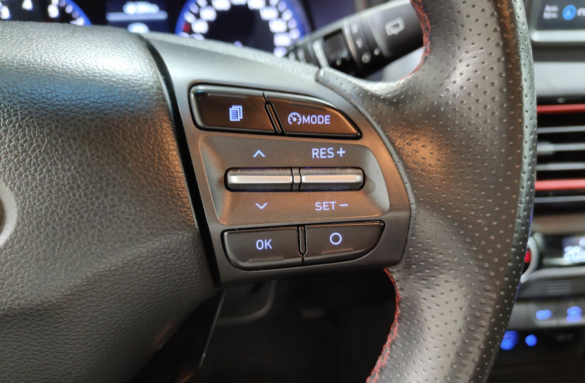 Hyundai Kona 1.0 T-GDi Tecno 4x2 AEB - foto 29