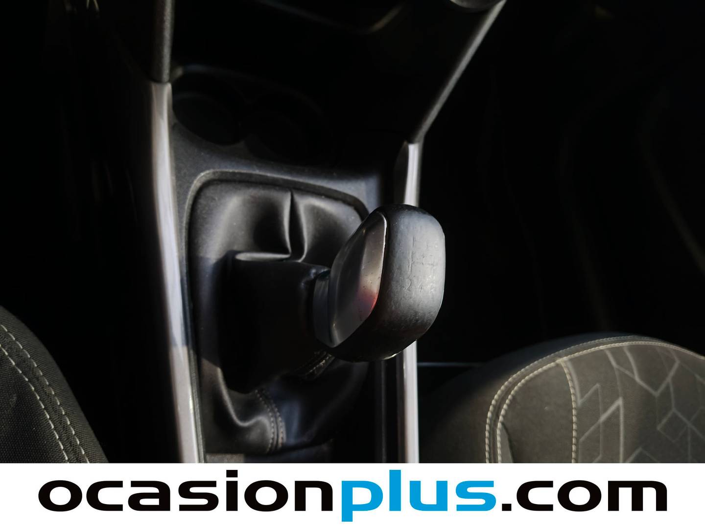 Peugeot 2008 Peugeot 2008 PureTech 82 Style (82 CV) de segunda mano