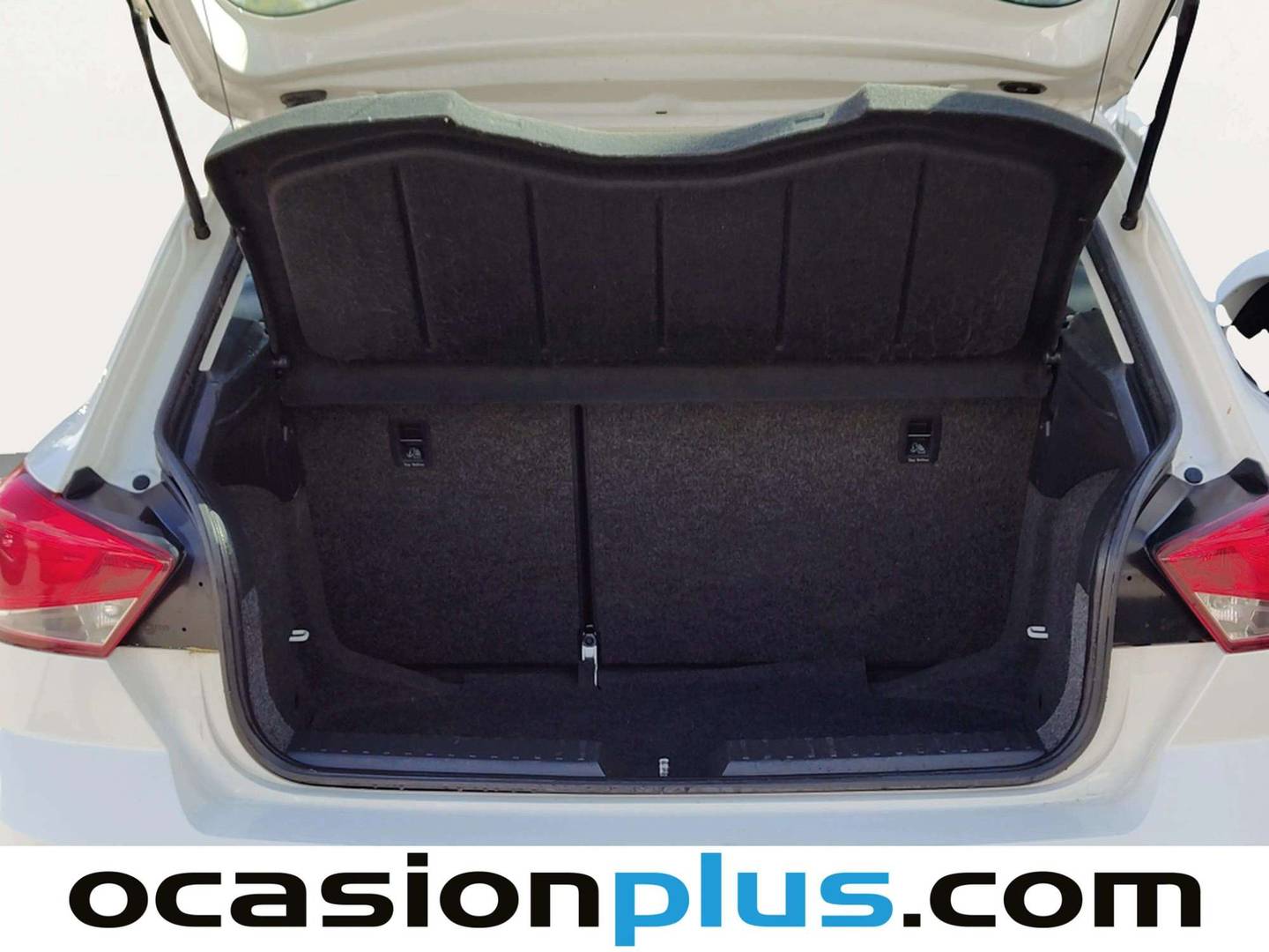 Fotos maletero Seat Ibiza Seat Ibiza 1.0 MPI Style Plus (80 CV)