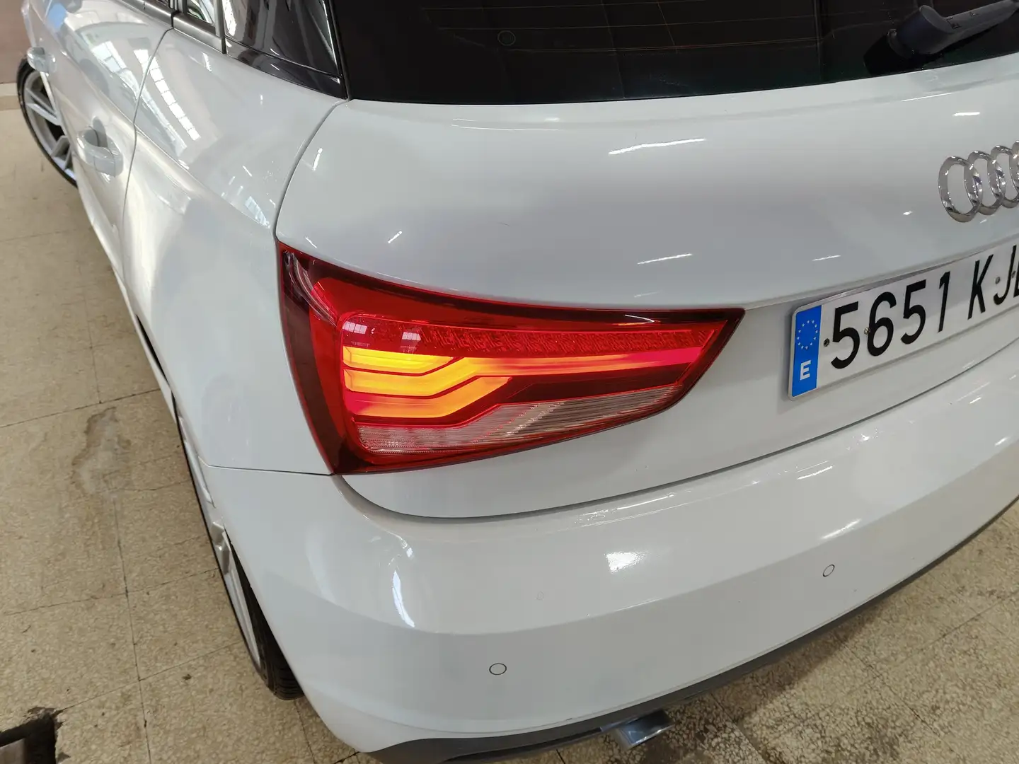 Foto Audi A1 Audi A1 Sportback Adrenalin 1.6 TDI (116 CV) Pack S-Line