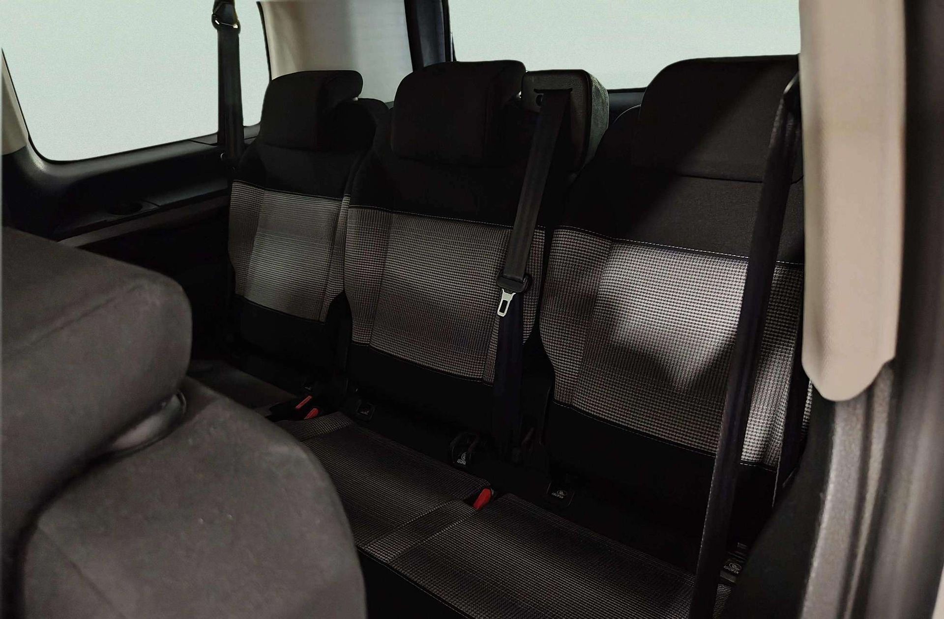 Citroën SpaceTourer BlueHDi 150 Feel Talla M 7 plazas - foto 6