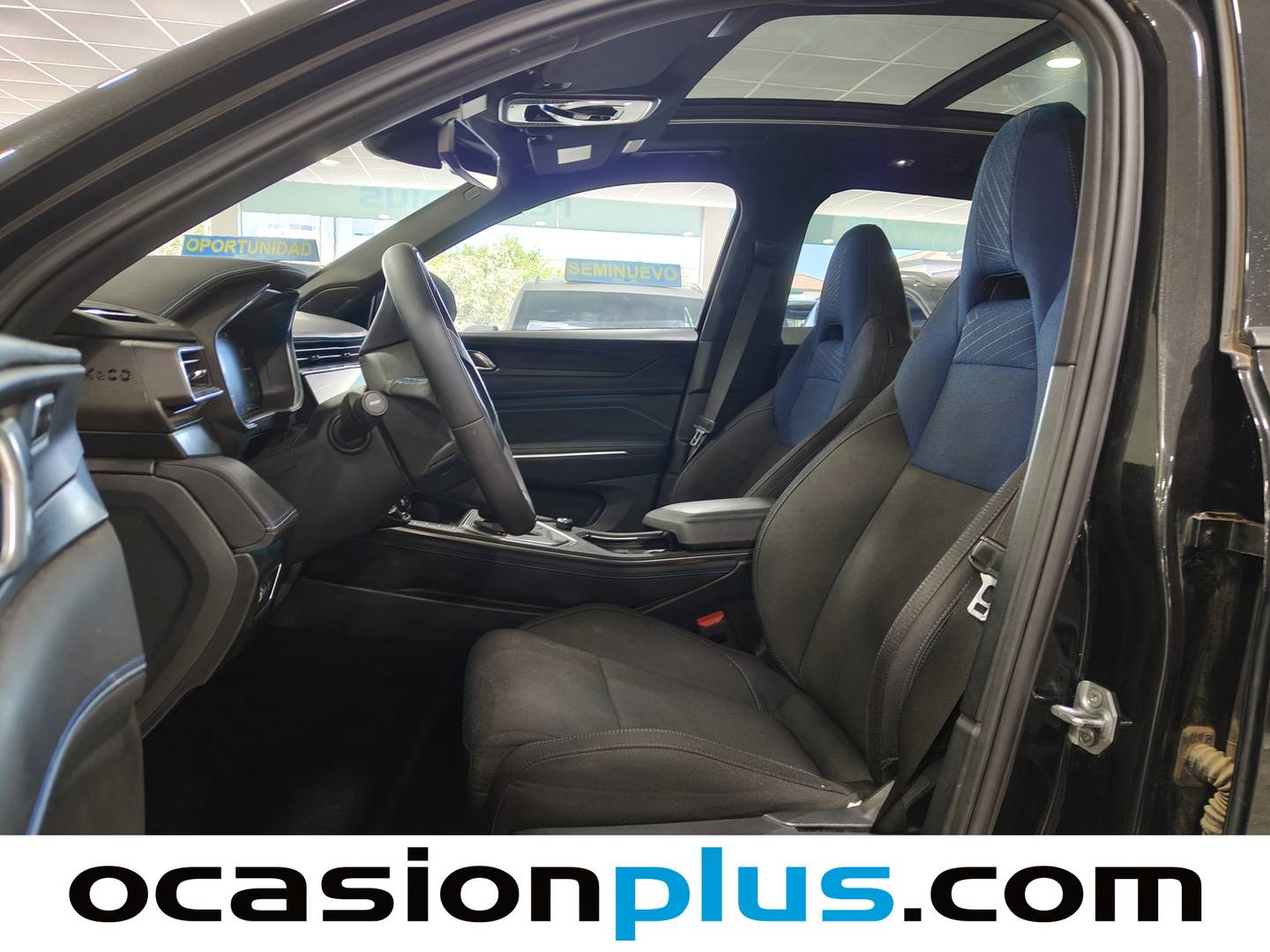 Foto asientos delanteros Lynk & Co 01 Lynk & Co 01 1.5 PHEV (261 CV)