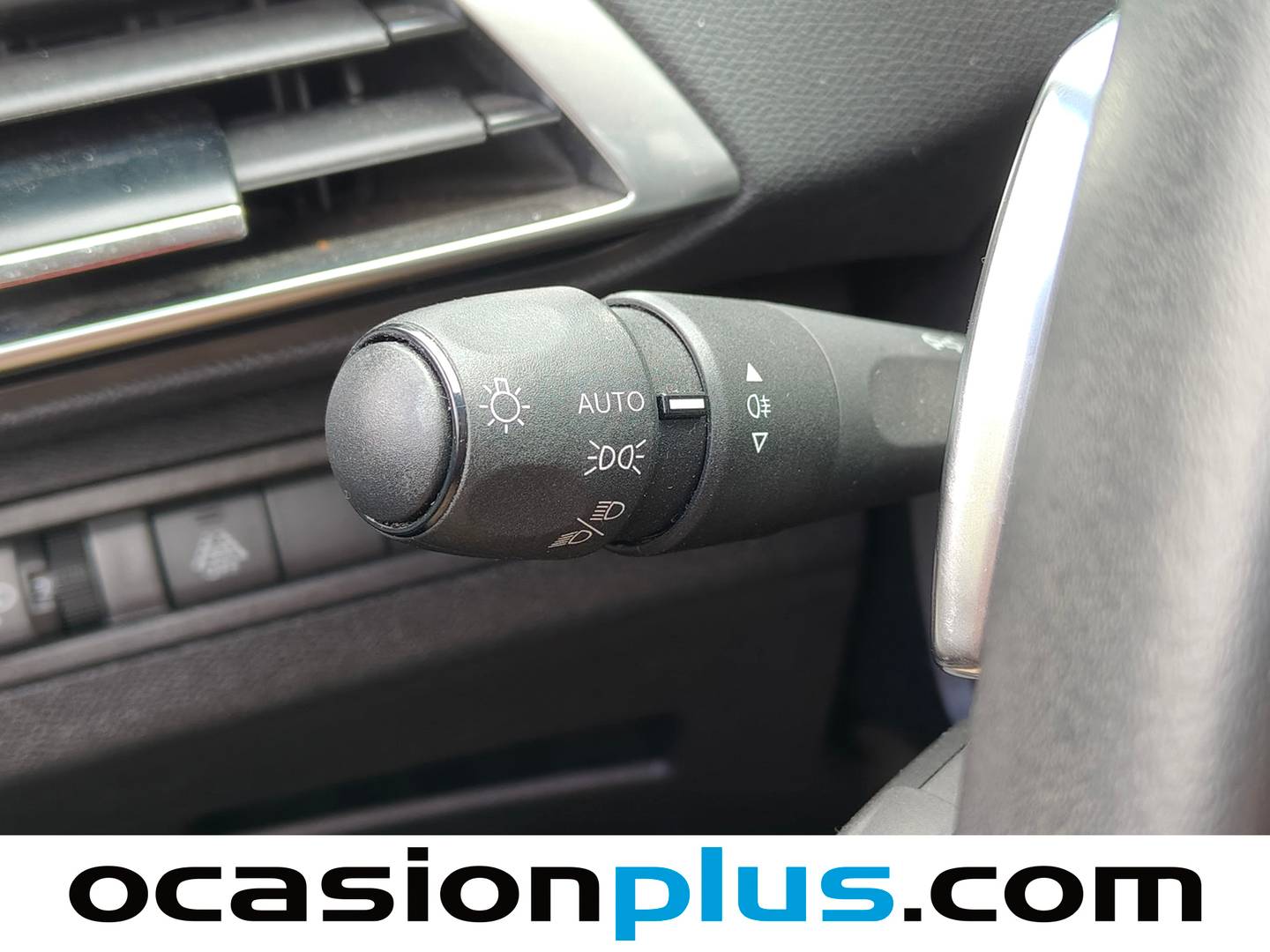 Peugeot 3008 Peugeot 3008 BlueHDi 130 S&S Active Pack EAT8 (130 CV) seminuevo
