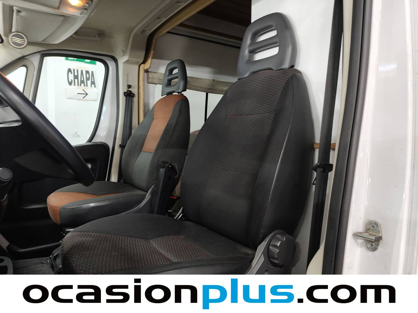 Foto Citroën Jumper Citroen Jumper Furgon BlueHDi 140 35 L2H2 (140 CV) 2 Plazas Camper