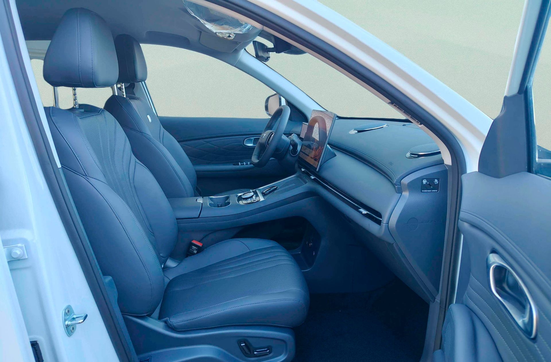 Geely Starray EM-i 1.5 PHEV Pro - foto 20