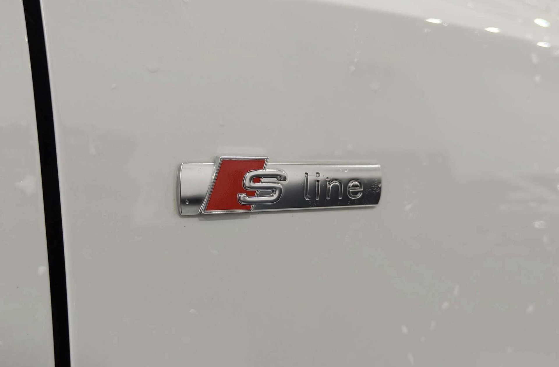 Audi Q3 TFSIe S line 45 TFSI e S tronic - foto 5