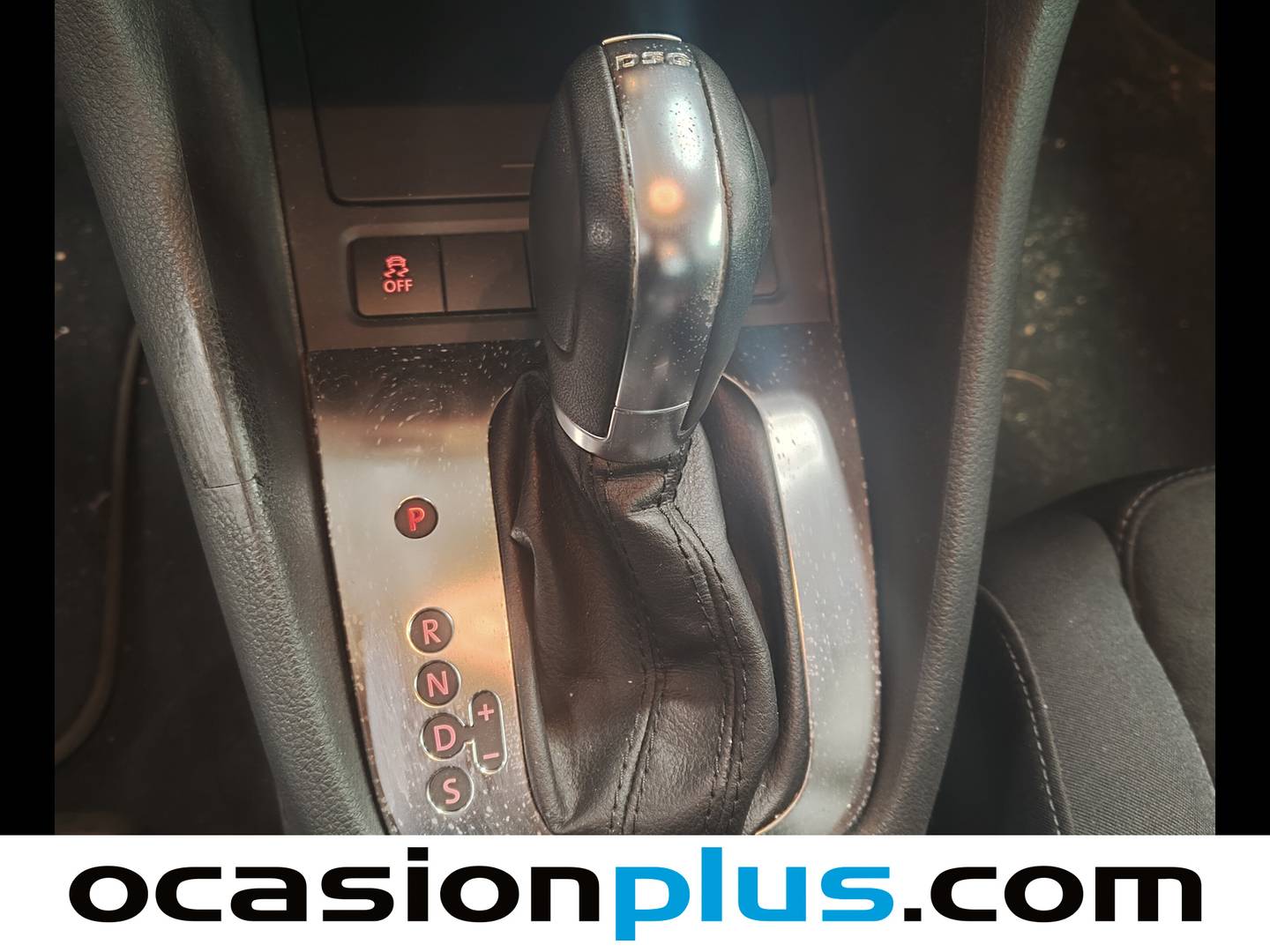 Volkswagen Golf Volkswagen Golf Sport 1.6 TDI CR (105 CV) DSG Pack R-Line de ocasión