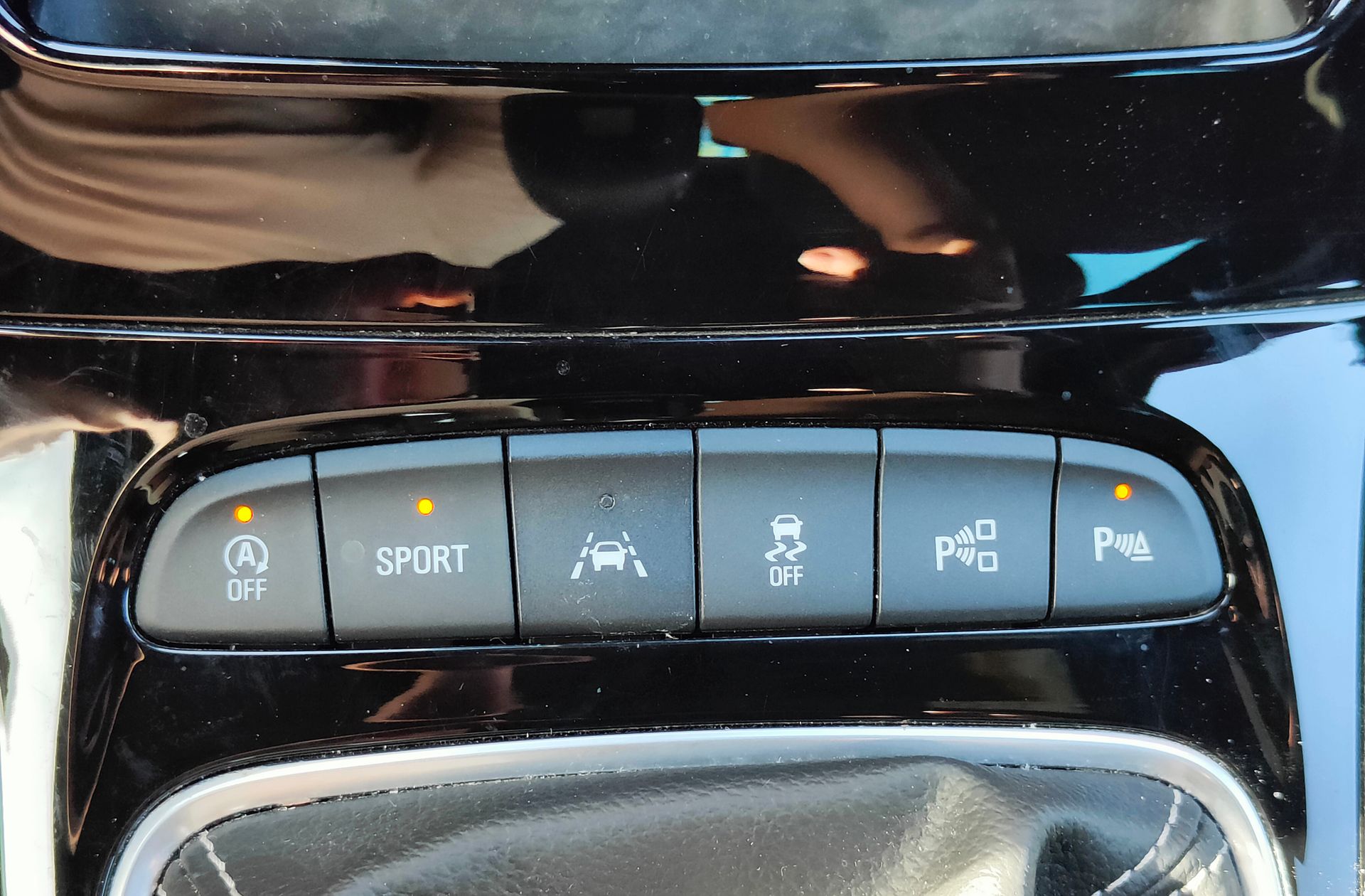 Opel Astra 1.4 Turbo Dynamic - foto 26