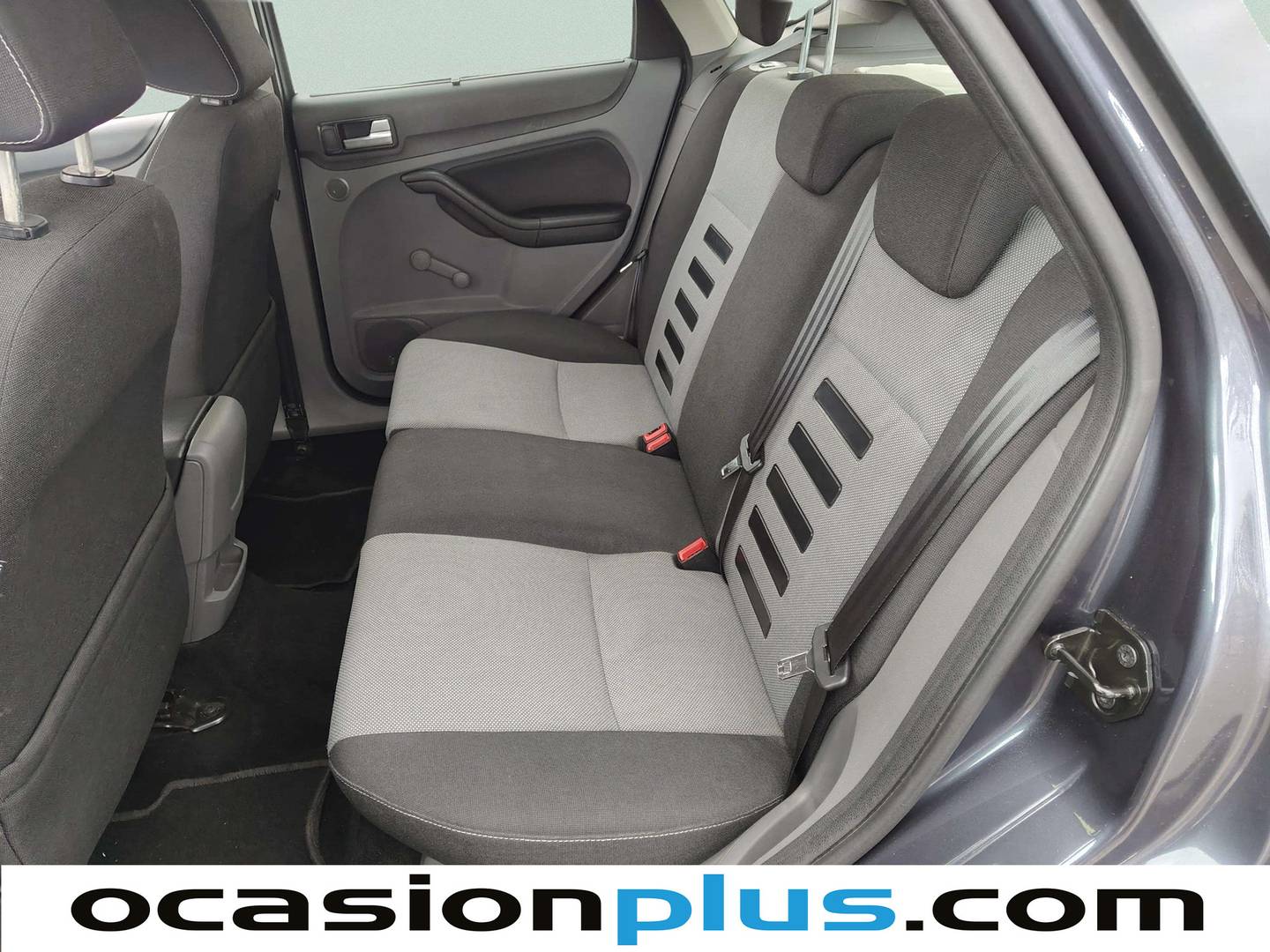 Foto asientos traseros Ford Focus Ford Focus 1.6 TDCI Trend (90 CV)