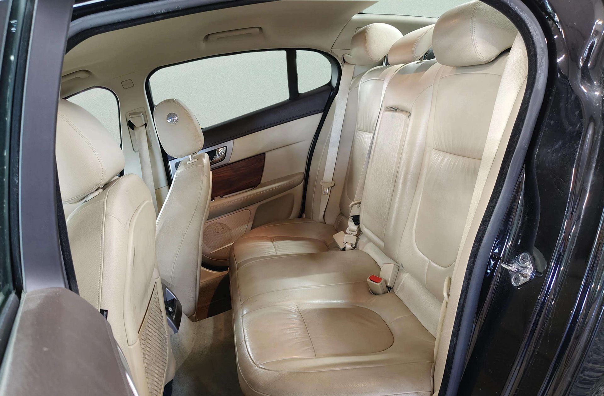 Jaguar XF 3.0 V6 Luxury - foto 10
