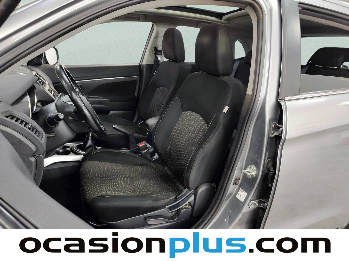 Foto asientos delanteros Mitsubishi ASX Mitsubishi ASX 180 DI-D Motion (116 CV)