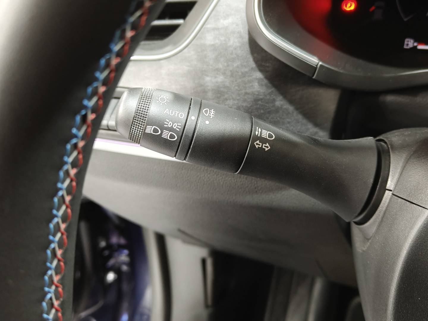 Foto Renault Arkana Renault Arkana Esprit Alpine E-TECH Híbrido (145 CV)