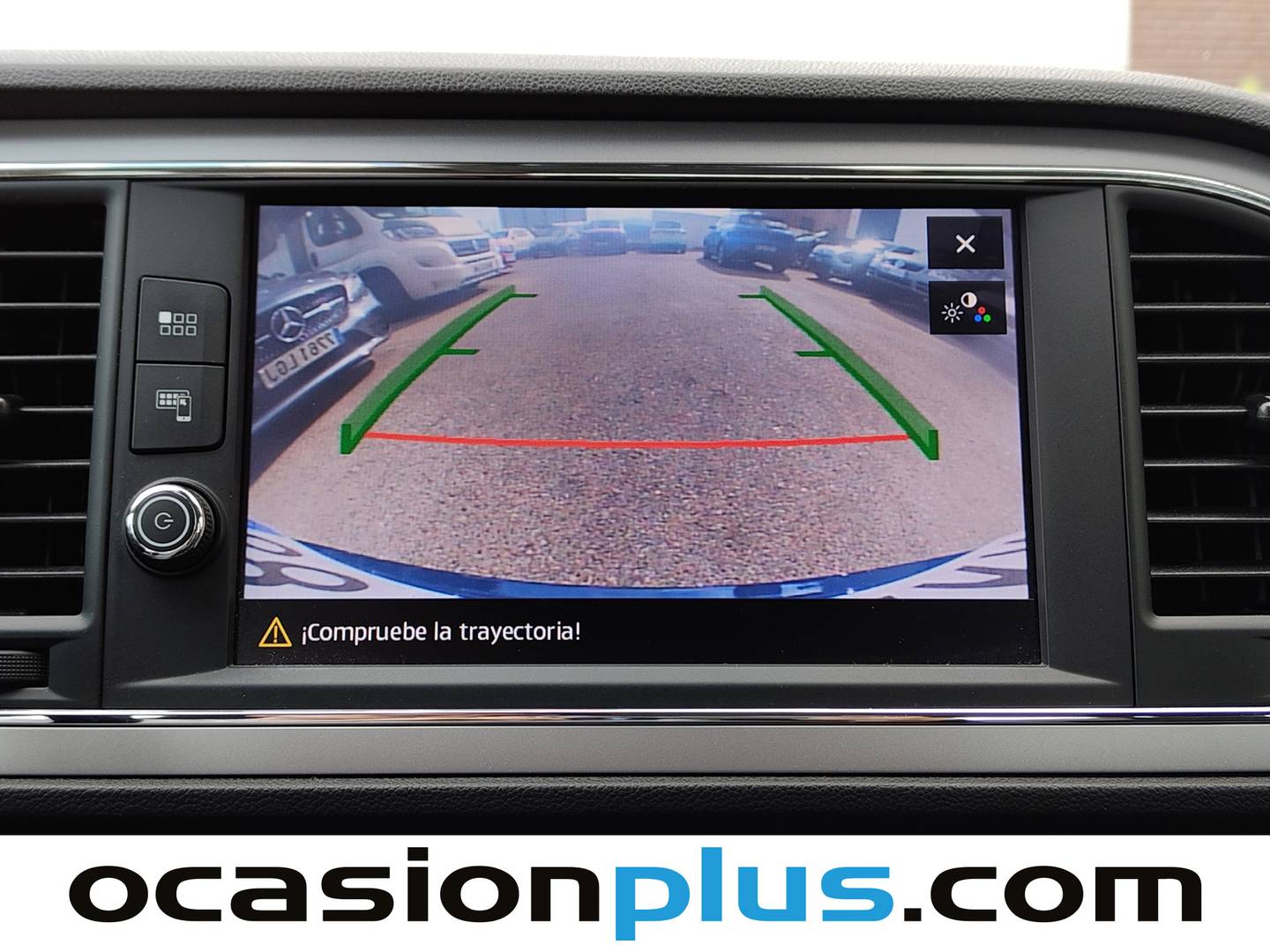 Equipamiento del Seat León Seat León 1.4 TGI GNC S&S Style Visio (110 CV)