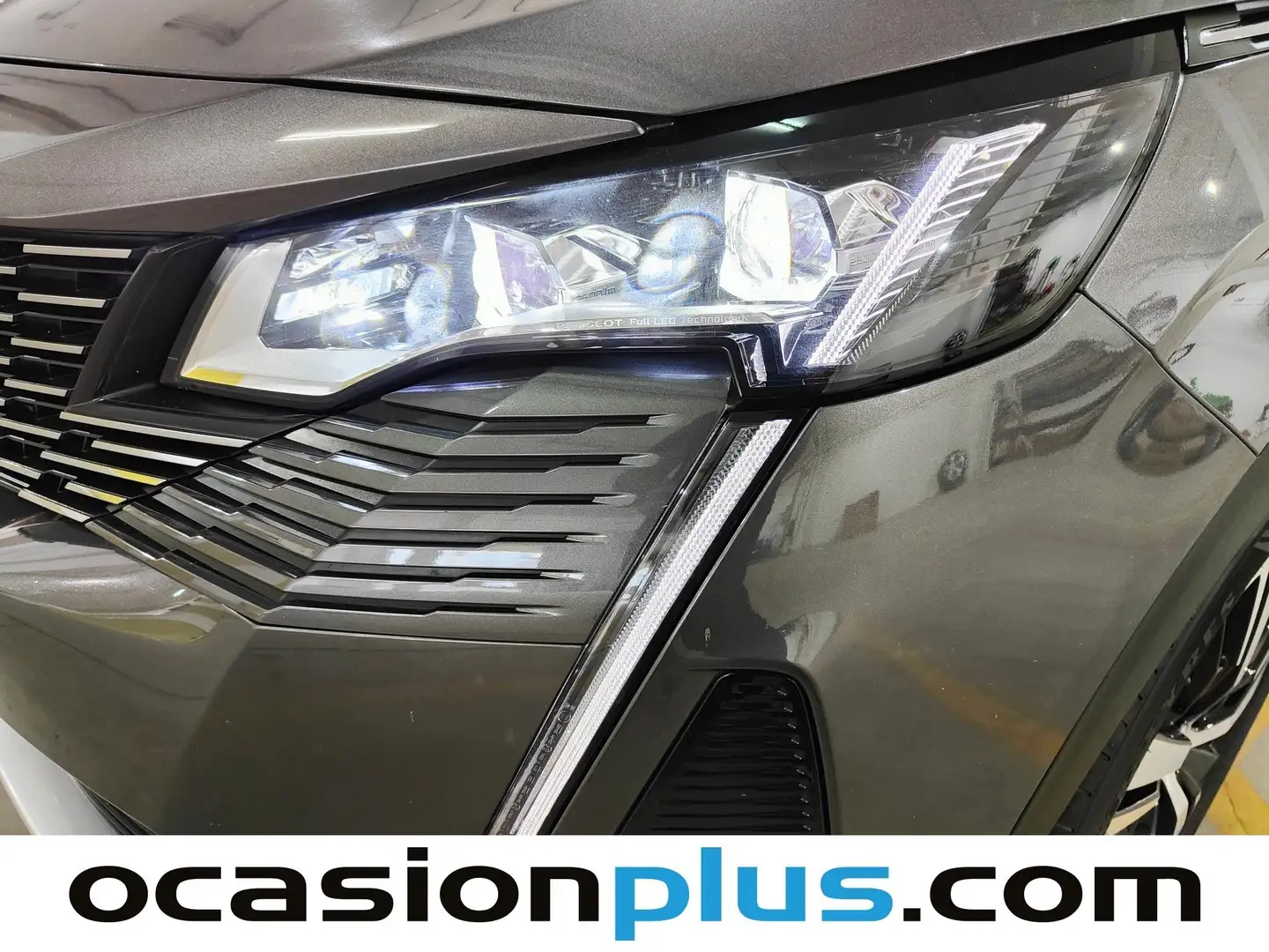 Foto Peugeot 3008 Hybrid Peugeot 3008 225 GT e-EAT8 (225 CV)