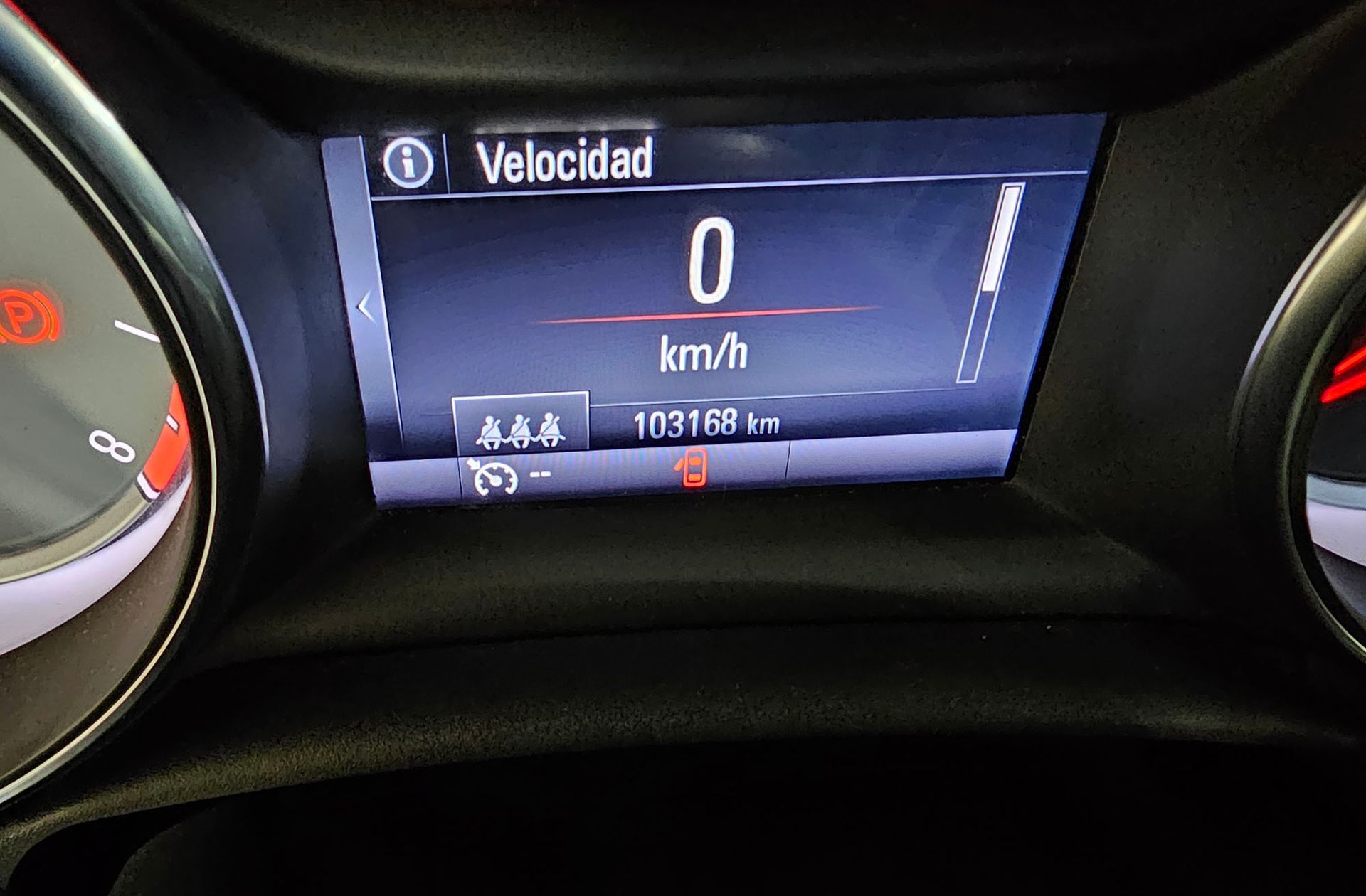 Opel Astra 1.6 Turbo GSi Line - foto 9