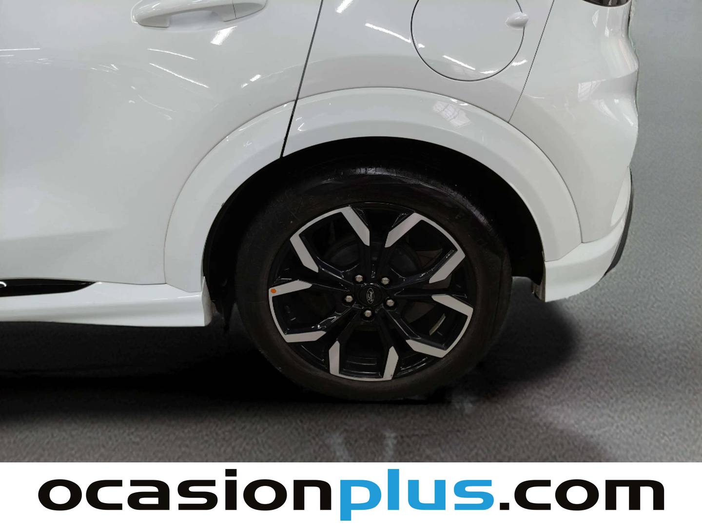 Foto Ford Puma Ford Puma 1.0 EcoBoost MHEV ST-Line X  (125 CV)